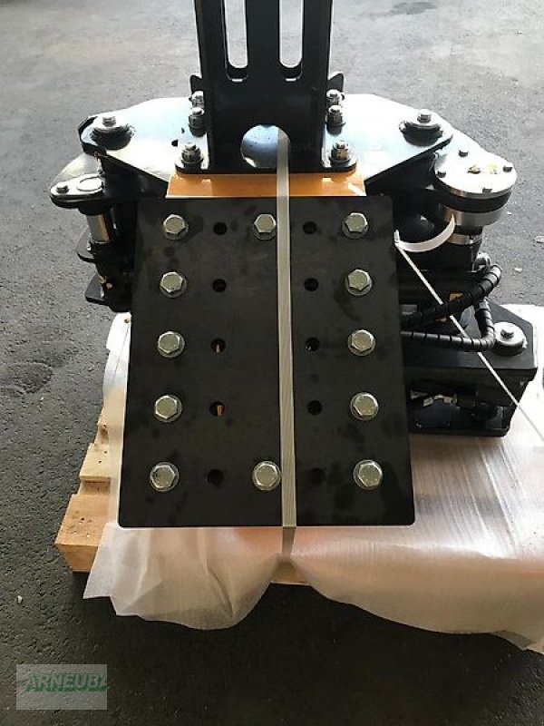 Sonstige Forsttechnik of the type Uniforest Fällgreifer Energieholzgreifer RK 330 B, Neumaschine in Schlettau (Picture 4)