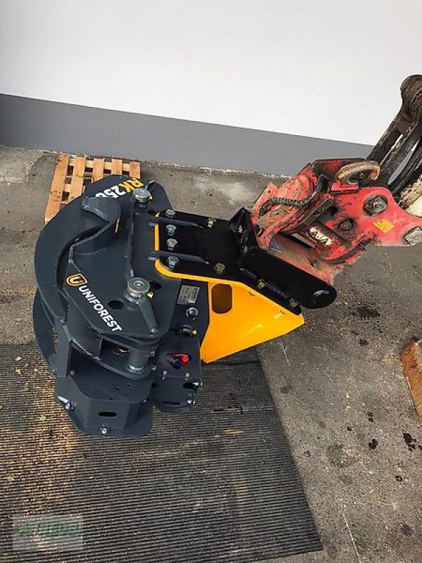 Sonstige Forsttechnik des Typs Uniforest Fällgreifer Energieholzgreifer Uniforest RK 250 B 250 K, Gebrauchtmaschine in Schlettau (Bild 7)