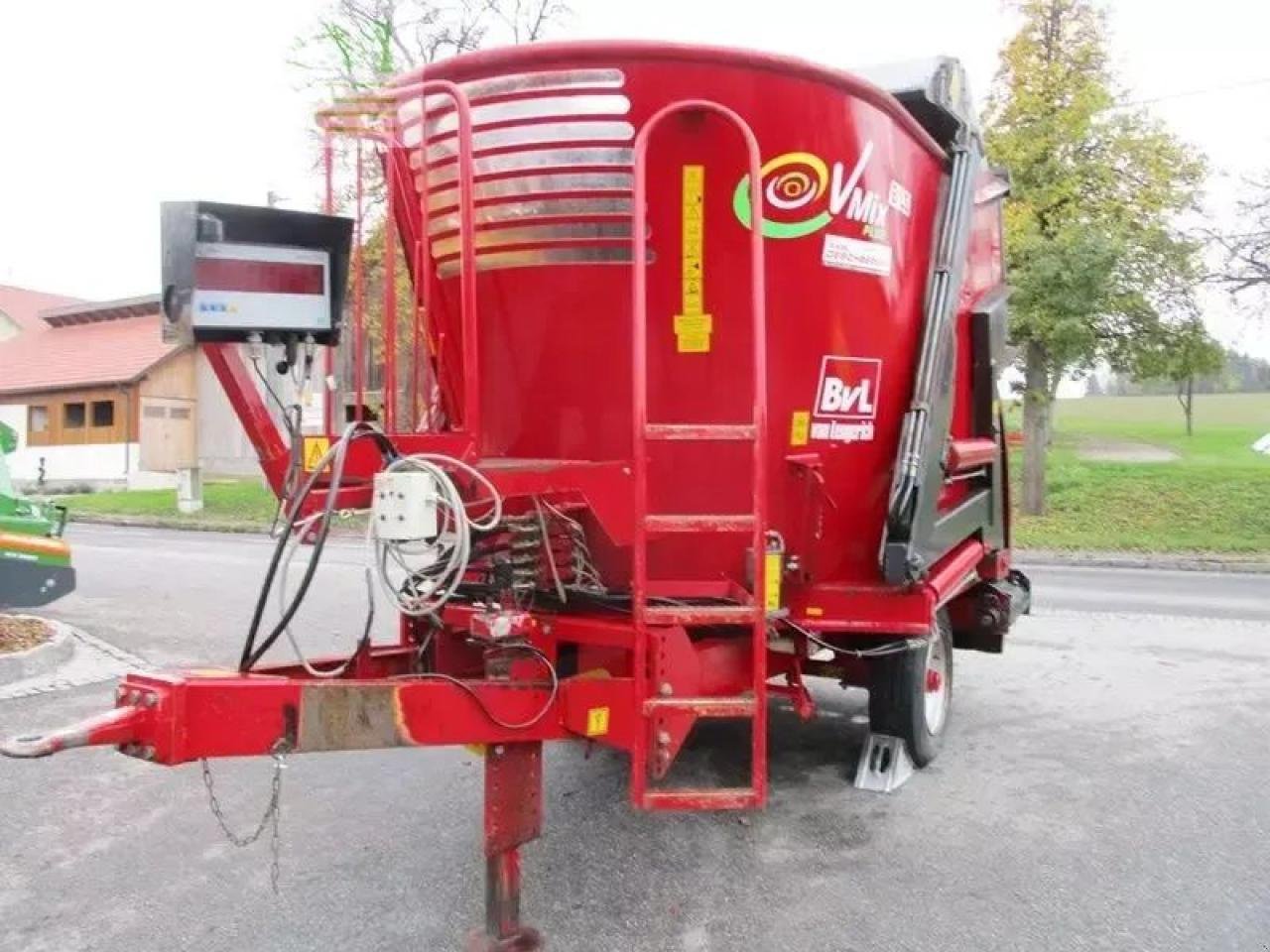 Sonstige Fütterungstechnik of the type BVL v-mix 8 ls plus futtermischwagen, Gebrauchtmaschine in SANKT MARIENKIRCHEN BEI SCHÄRDING (Picture 1)