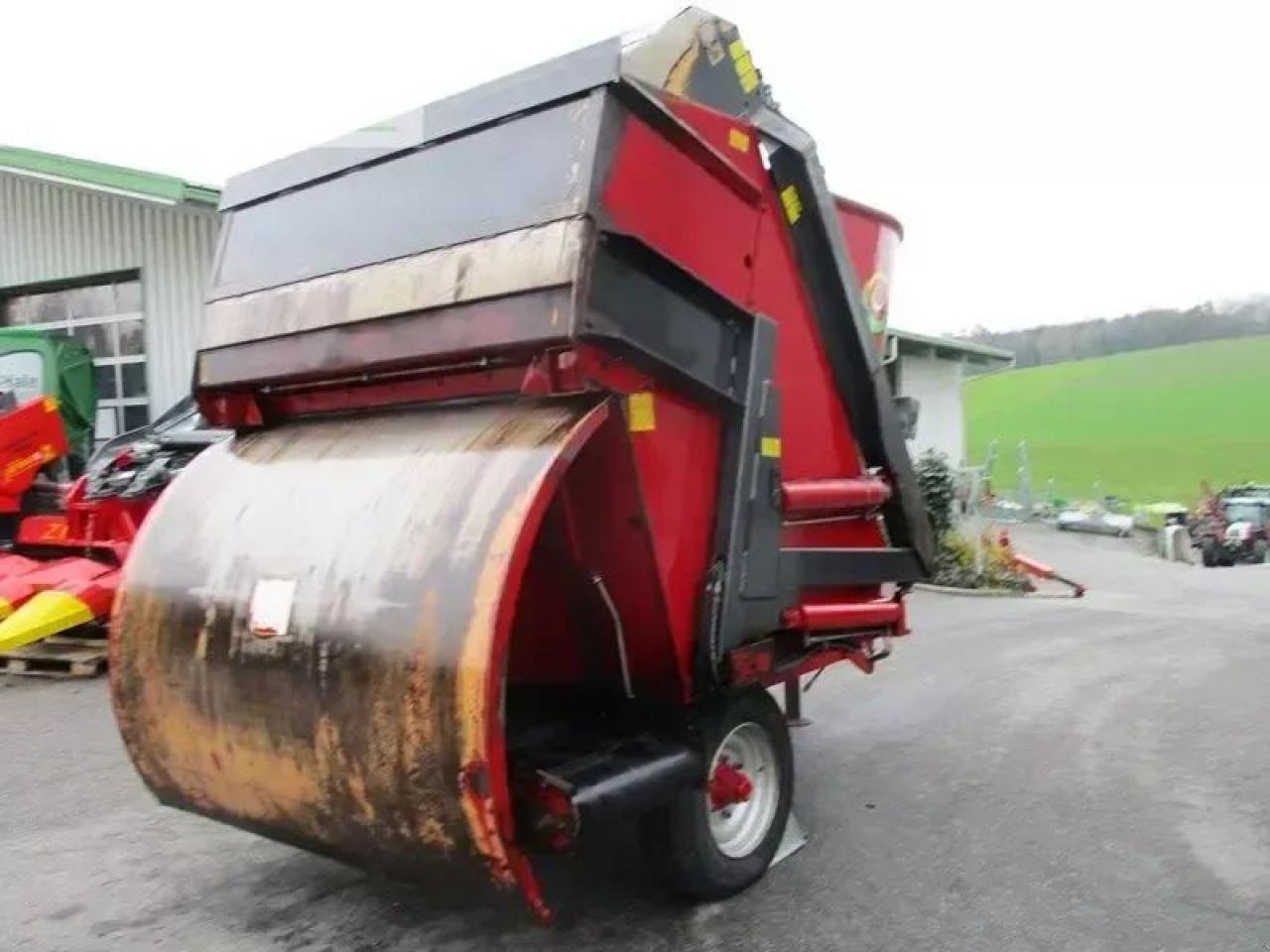 Sonstige Fütterungstechnik of the type BVL v-mix 8 ls plus futtermischwagen, Gebrauchtmaschine in SANKT MARIENKIRCHEN BEI SCHÄRDING (Picture 5)