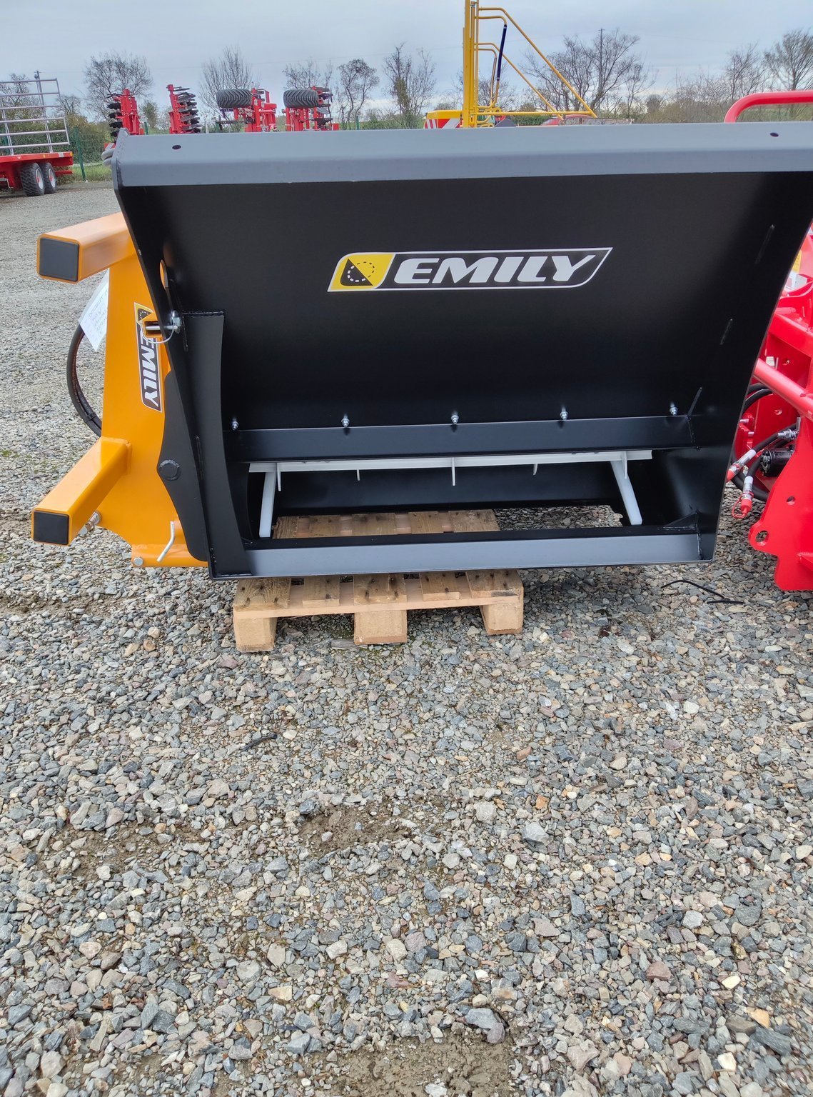 Sonstige Fütterungstechnik of the type Emily PICK AND GO, Gebrauchtmaschine in Le Horps (Picture 2)