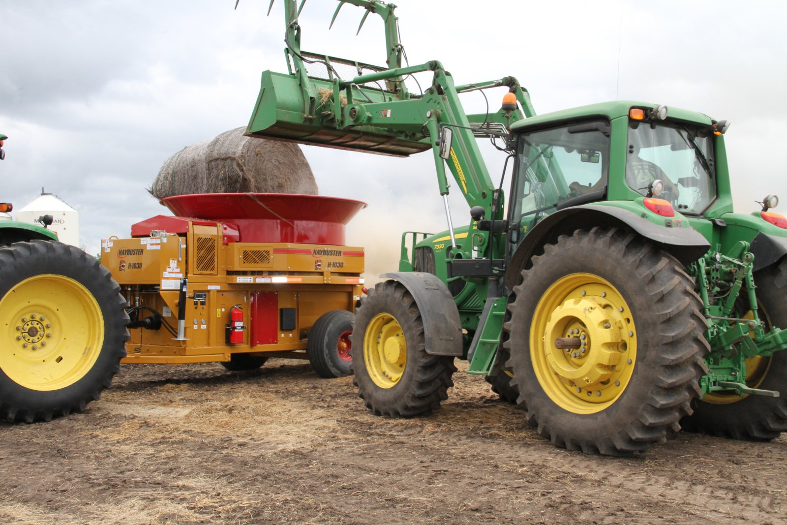 Sonstige Fütterungstechnik of the type Haybuster H1030 Strohmühle, Neumaschine in Oschersleben (Picture 2)