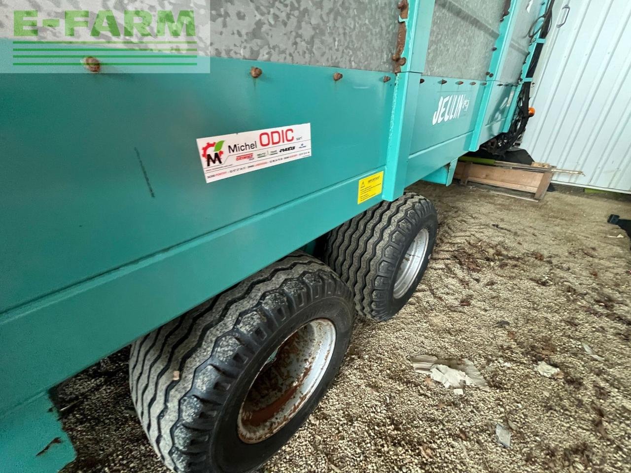 Sonstige Fütterungstechnik typu Joskin pales 500, Gebrauchtmaschine v PONTIVY (56 - MORBIHAN) (Obrázek 7)