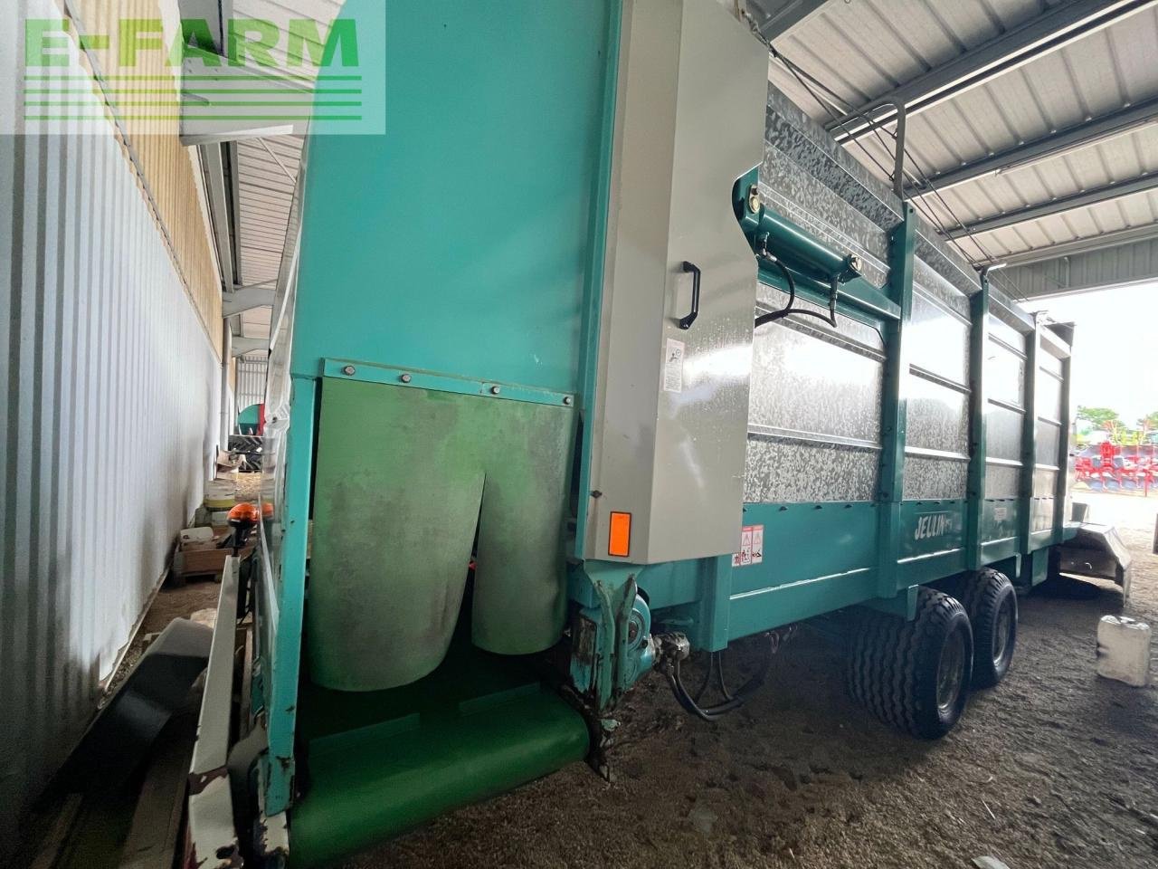 Sonstige Fütterungstechnik typu Joskin pales 500, Gebrauchtmaschine v PONTIVY (56 - MORBIHAN) (Obrázek 8)