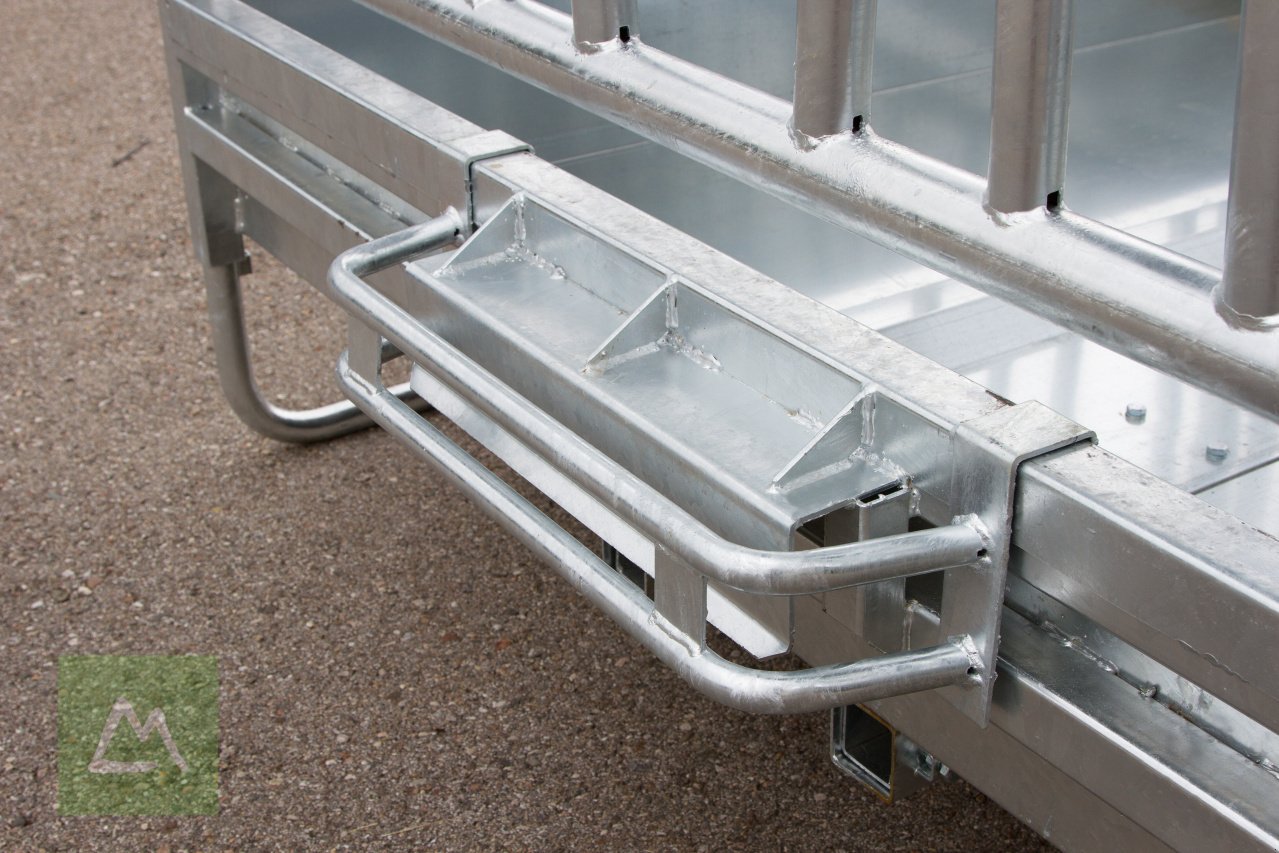 Sonstige Fütterungstechnik of the type Kerbl Kerbl Viereckraufe mit Palisadenfressgitter (kostenlose Lieferung), Neumaschine in Weiz (Picture 8)
