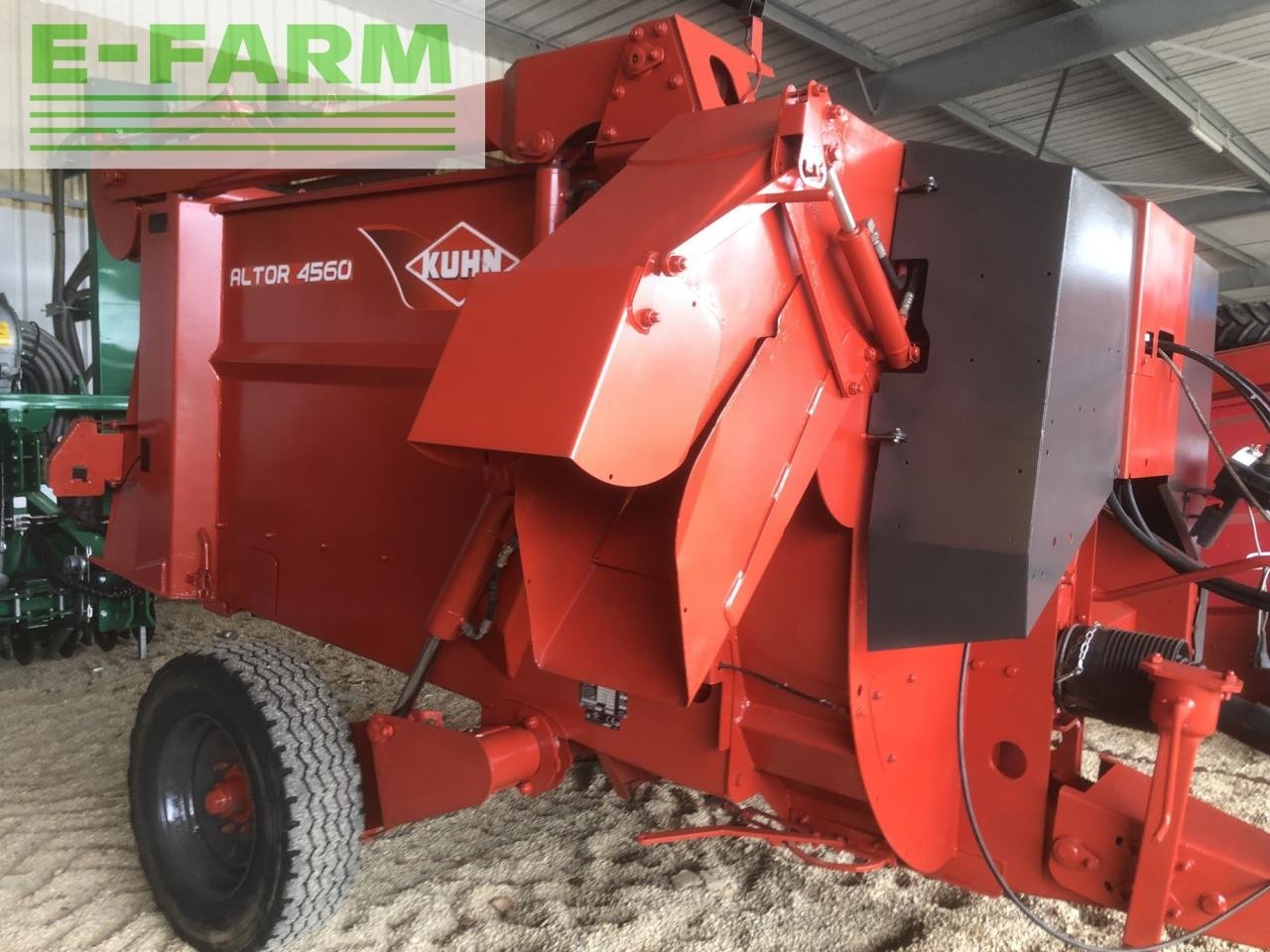 Sonstige Fütterungstechnik от тип Kuhn altor 4560, Gebrauchtmaschine в PONTIVY (56 - MORBIHAN) (Снимка 3)