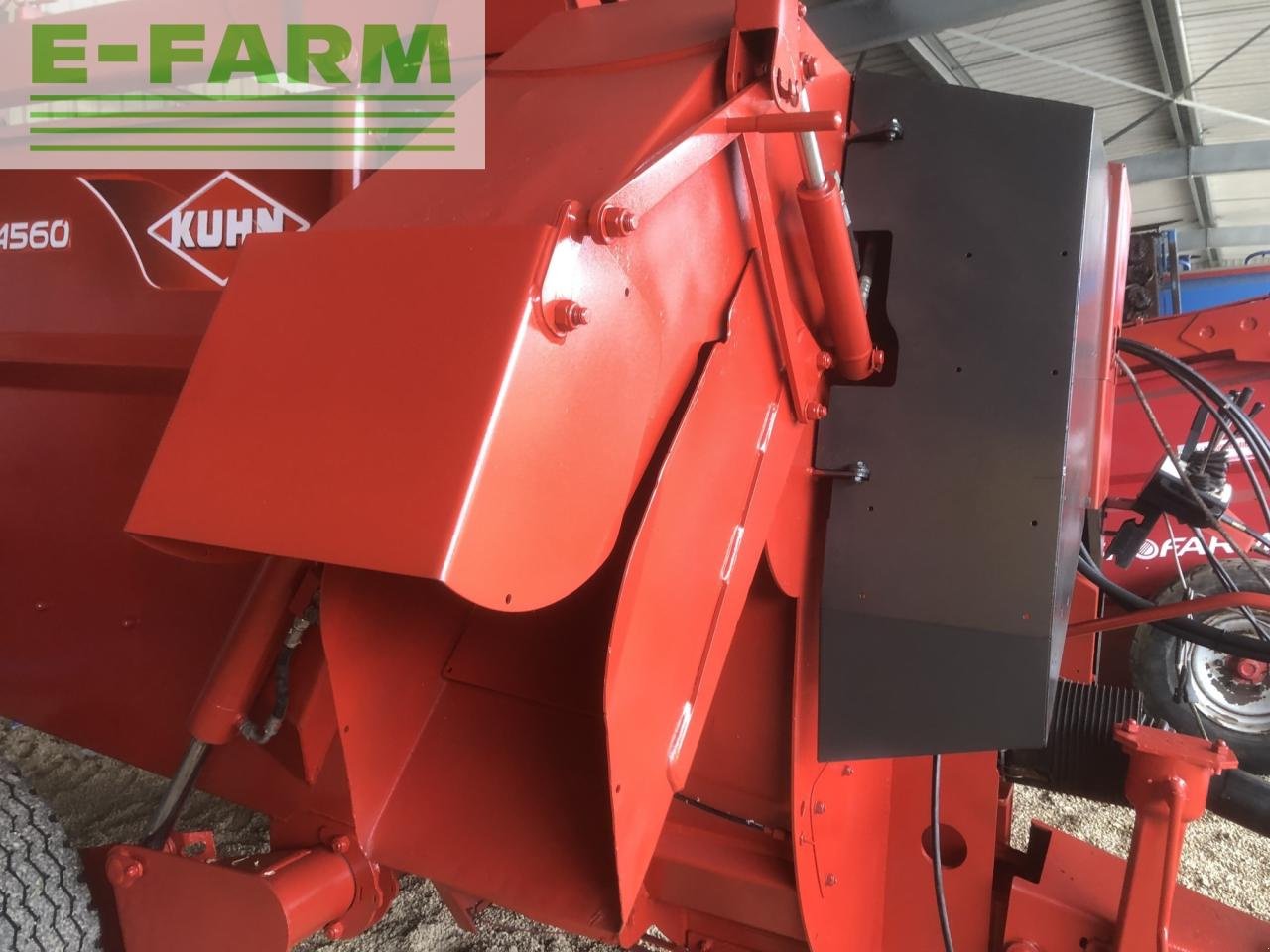 Sonstige Fütterungstechnik от тип Kuhn altor 4560, Gebrauchtmaschine в PONTIVY (56 - MORBIHAN) (Снимка 4)