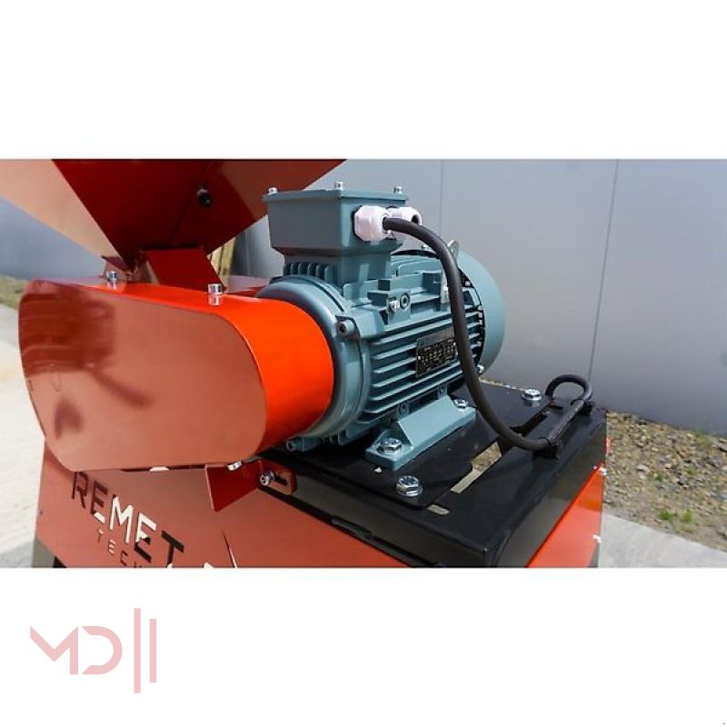 Sonstige Fütterungstechnik Türe ait MD Landmaschinen RT Getreidequetsche GX 100, Neumaschine içinde Zeven (resim 4)