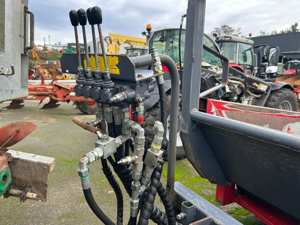 Sonstige Fütterungstechnik za tip Monosem DM_P, Gebrauchtmaschine u JOSSELIN (Slika 5)