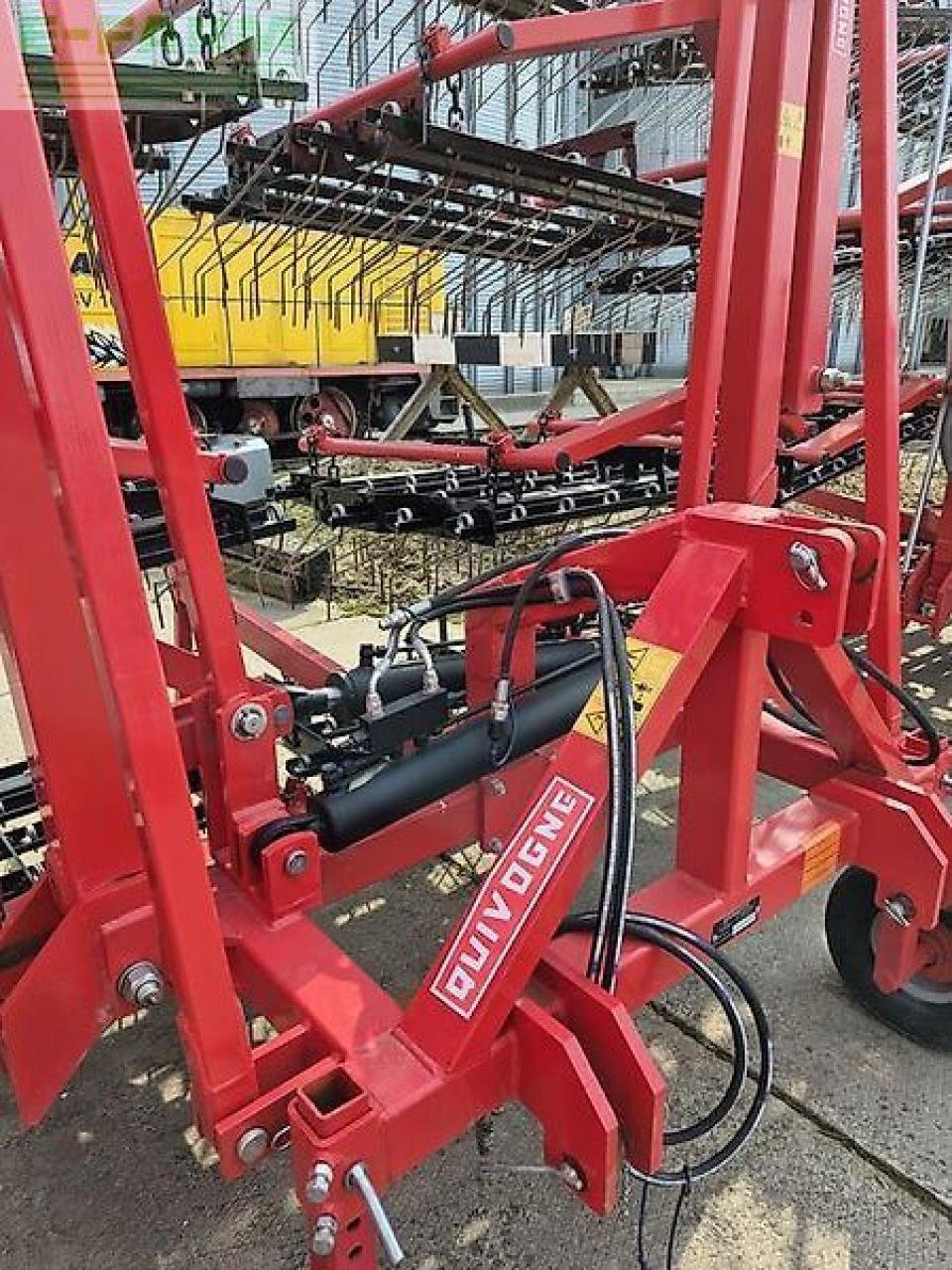 Sonstige Fütterungstechnik des Typs Quivogne het 1200r harrows, Gebrauchtmaschine in ELEJA (Bild 3)