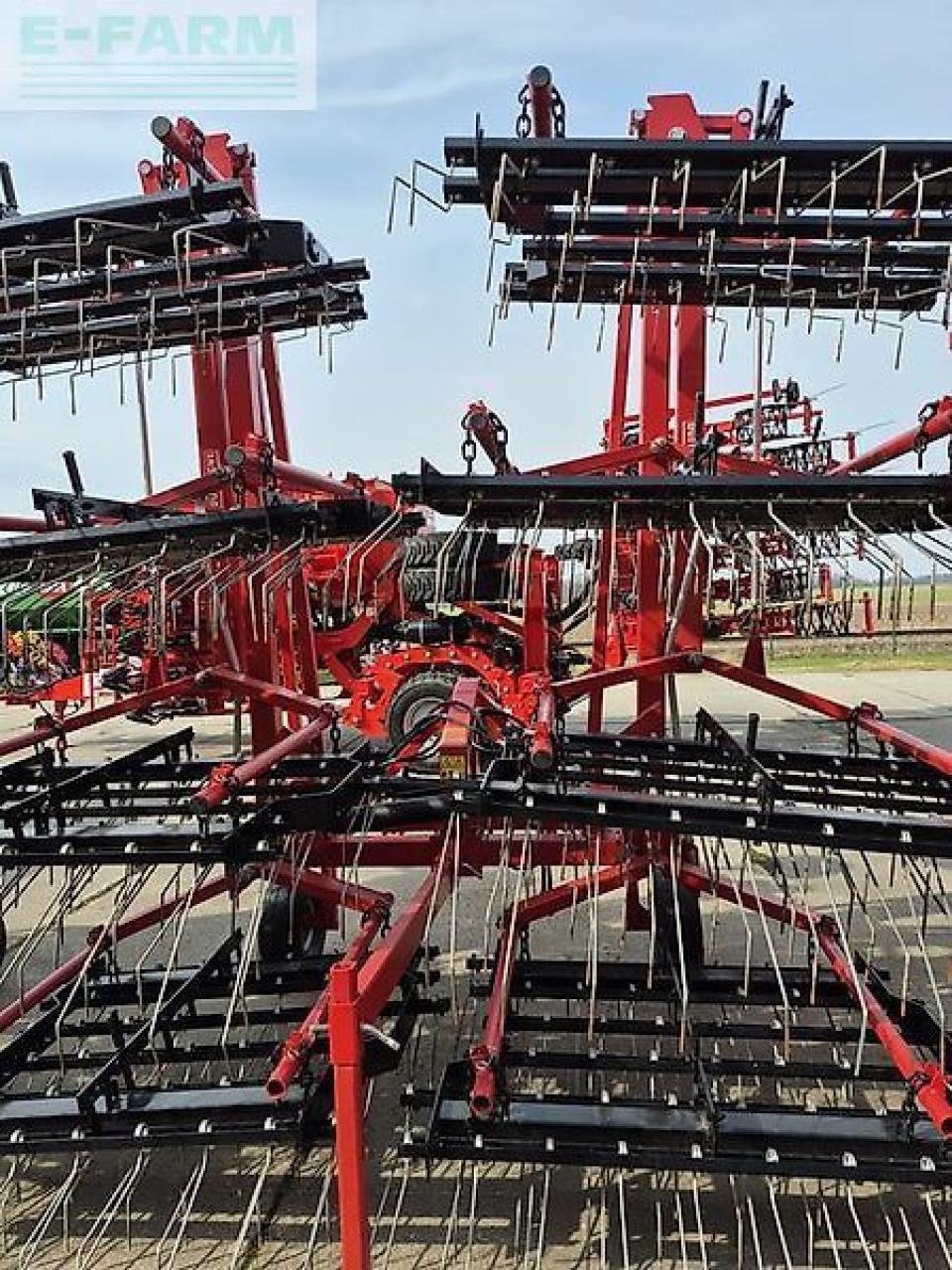 Sonstige Fütterungstechnik des Typs Quivogne het 1200r harrows, Gebrauchtmaschine in ELEJA (Bild 4)