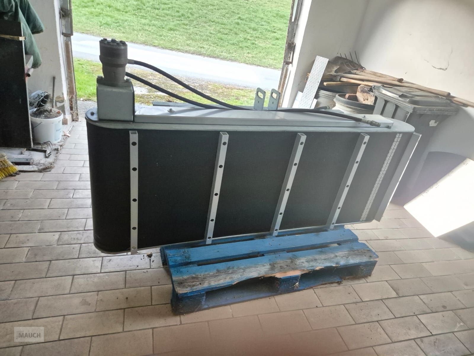 Sonstige Fütterungstechnik a típus Sonstige Futterschieber, Gebrauchtmaschine ekkor: Burgkirchen (Kép 1)