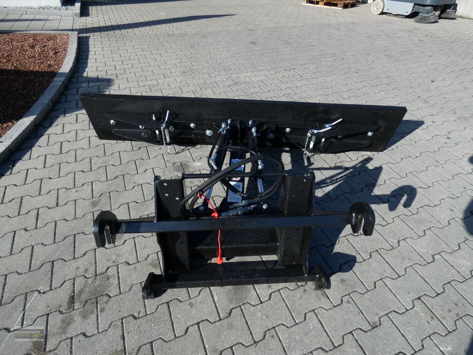 Sonstige Fütterungstechnik of the type Sonstige Giant Futterschieber 2000Euro, Neumaschine in Gampern (Picture 2)