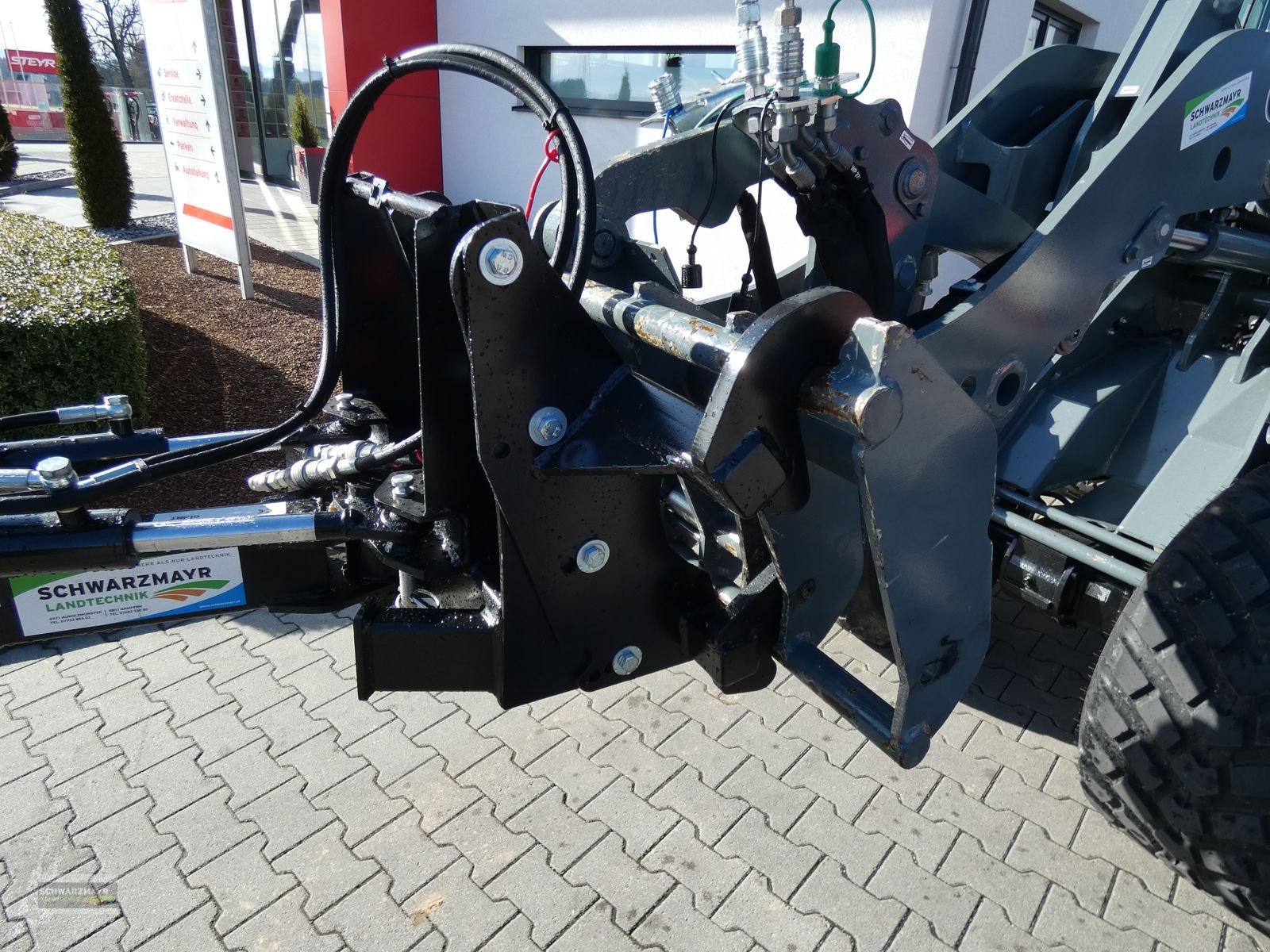 Sonstige Fütterungstechnik of the type Sonstige Giant Futterschieber 2000Euro, Neumaschine in Gampern (Picture 12)