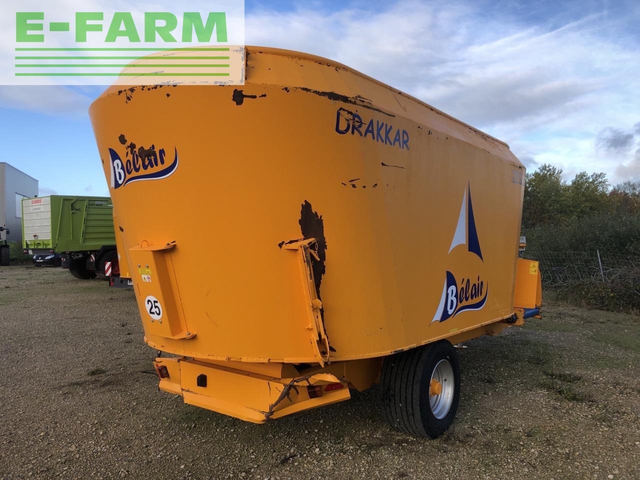 Sonstige Fütterungstechnik Türe ait Sonstige melangeuse drakkar 223-2, Gebrauchtmaschine içinde CHEMINOT (57 - MOSELLE) (resim 3)