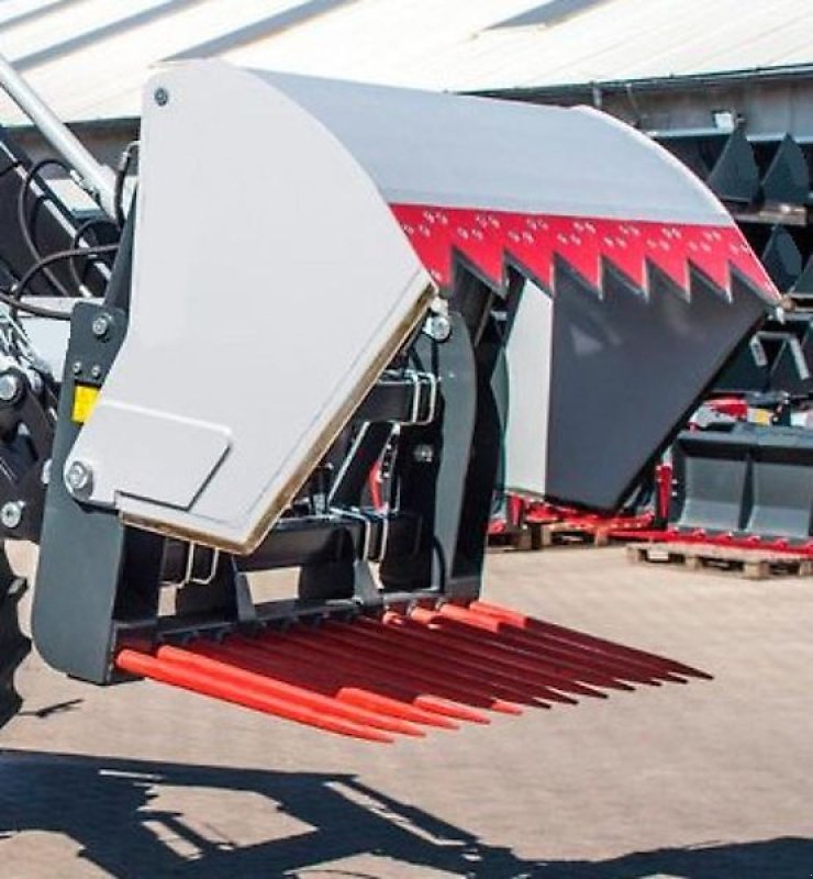 Sonstige Fütterungstechnik typu Sonstige Siloschneidezange Siloblockschneider Siloschneider Silogabel, Gebrauchtmaschine v Schmallenberg (Obrázek 2)