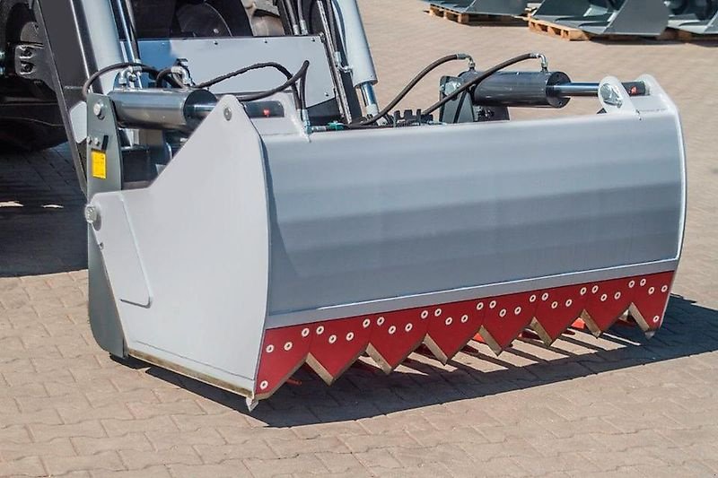 Sonstige Fütterungstechnik typu Sonstige Siloschneidezange Siloblockschneider Siloschneider Silogabel, Gebrauchtmaschine v Schmallenberg (Obrázek 1)