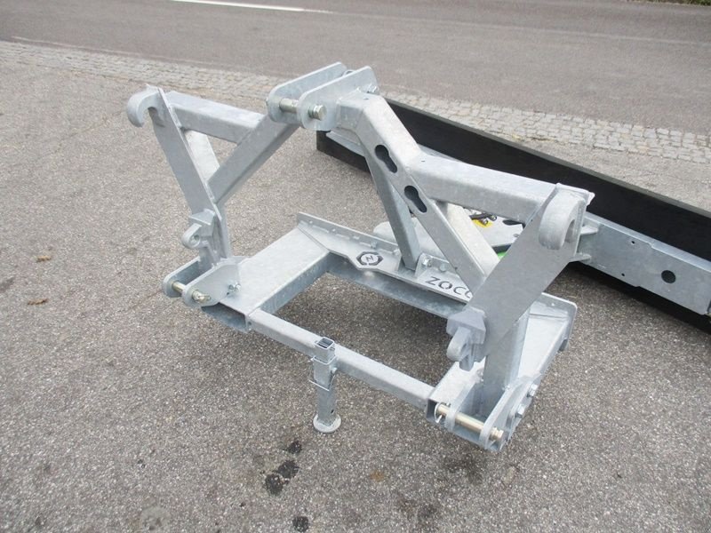 Sonstige Fütterungstechnik Türe ait Sonstige Zocon RS-H 270 Gummischieber, Neumaschine içinde St. Marienkirchen (resim 8)