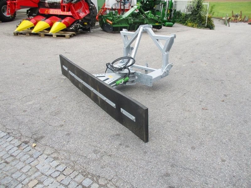 Sonstige Fütterungstechnik Türe ait Sonstige Zocon RS-H 270 Gummischieber, Neumaschine içinde St. Marienkirchen (resim 1)