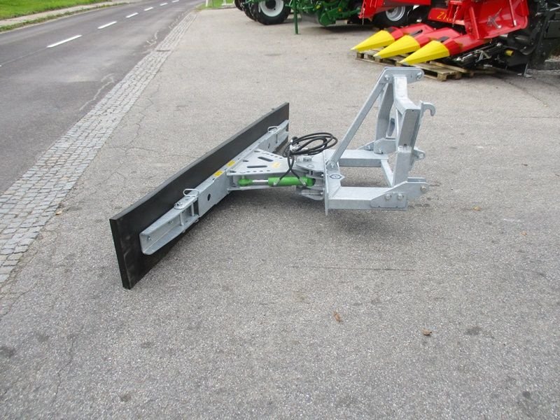 Sonstige Fütterungstechnik Türe ait Sonstige Zocon RS-H 270 Gummischieber, Neumaschine içinde St. Marienkirchen (resim 3)