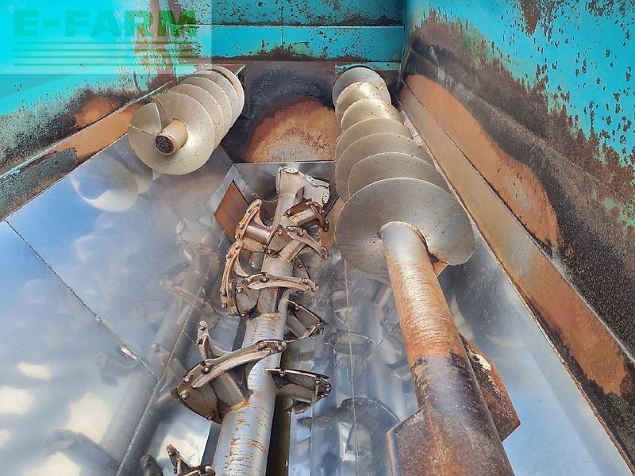 Sonstige Fütterungstechnik of the type Storti greyhound 20 m3 horizontaal zelfrijder, Gebrauchtmaschine in gg VEGHEL (Picture 7)