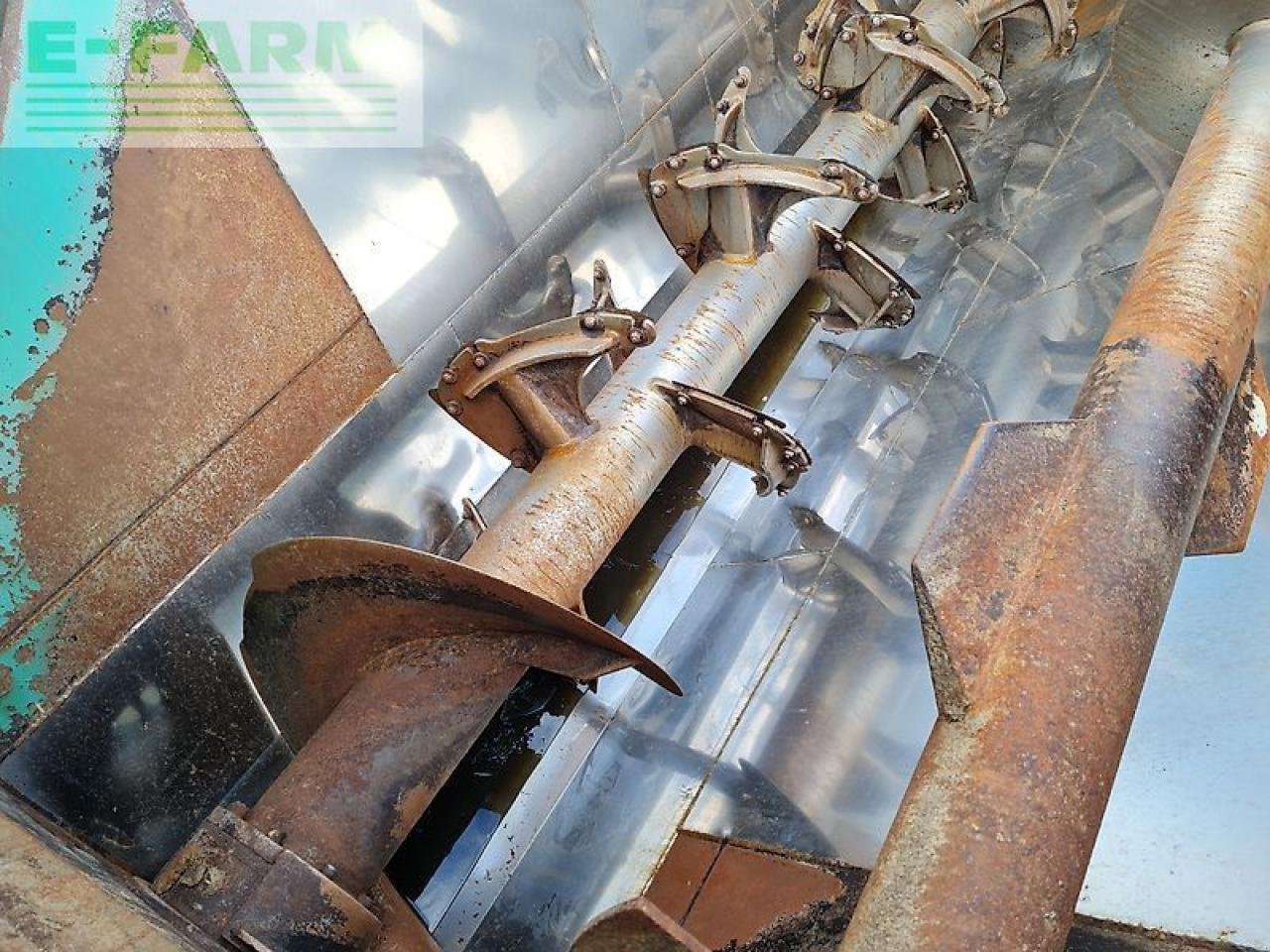 Sonstige Fütterungstechnik of the type Storti greyhound 20 m3 horizontaal zelfrijder, Gebrauchtmaschine in gg VEGHEL (Picture 8)