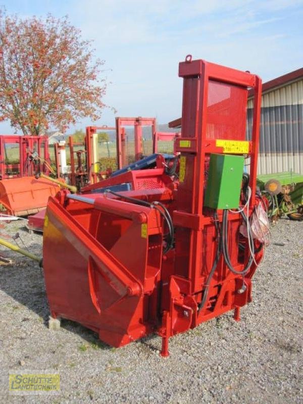 Sonstige Fütterungstechnik tipa Strautmann SZ 234 Heckschneidza, Gebrauchtmaschine u Marsberg-Giershagen (Slika 1)