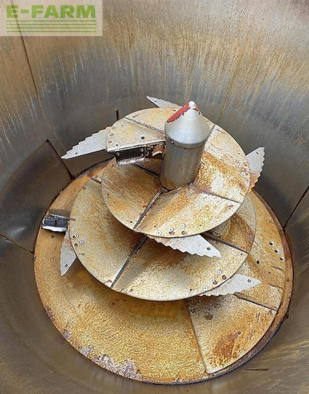 Sonstige Fütterungstechnik des Typs Strautmann verti-mix 1451, Gebrauchtmaschine in Wippingen (Bild 4)