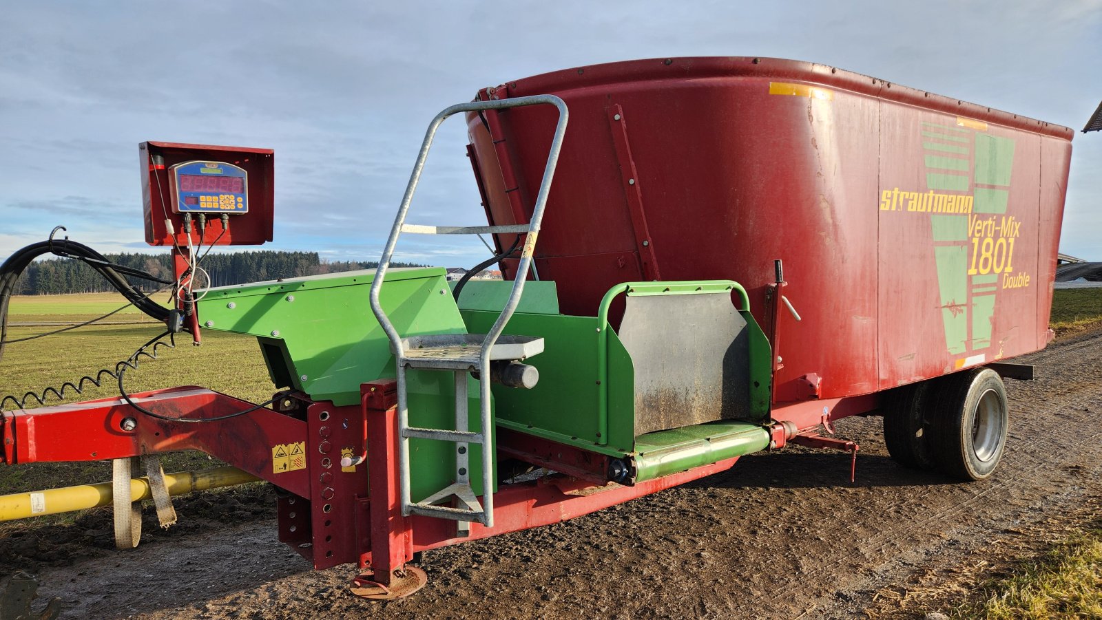 Sonstige Fütterungstechnik a típus Strautmann Verti-Mix 1801 Double, Gebrauchtmaschine ekkor: Pfaffing (Kép 2)
