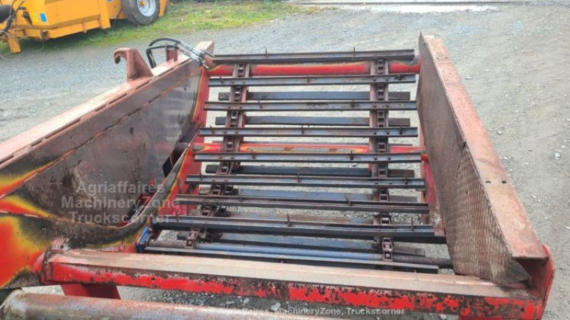 Sonstige Fütterungstechnik Türe ait Suire Sonstiges, Gebrauchtmaschine içinde CIVENS (resim 7)