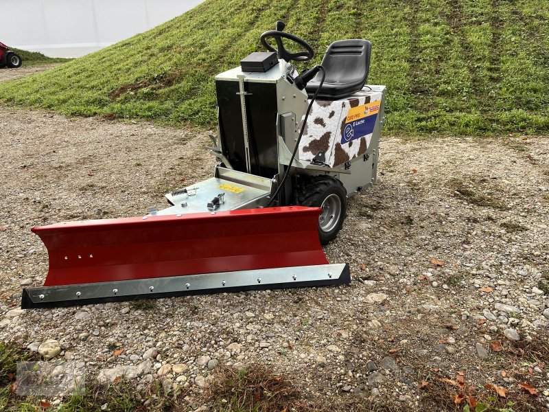 Sonstige Fütterungstechnik типа Westermann CM2 Pro Electric Plus & Schneeschild elektrisch, Neumaschine в Burgkirchen (Фотография 1)