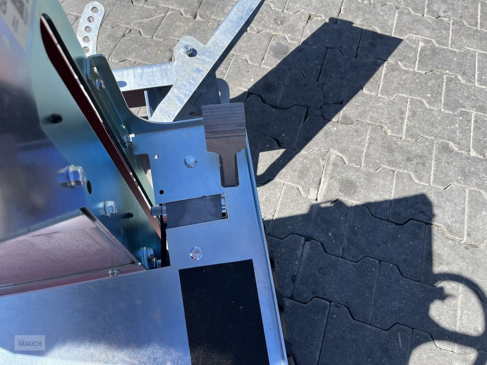 Sonstige Fütterungstechnik des Typs Westermann CM2 Pro Electric Spaltenschieber / Futterschiebe, Neumaschine in Burgkirchen (Bild 7)