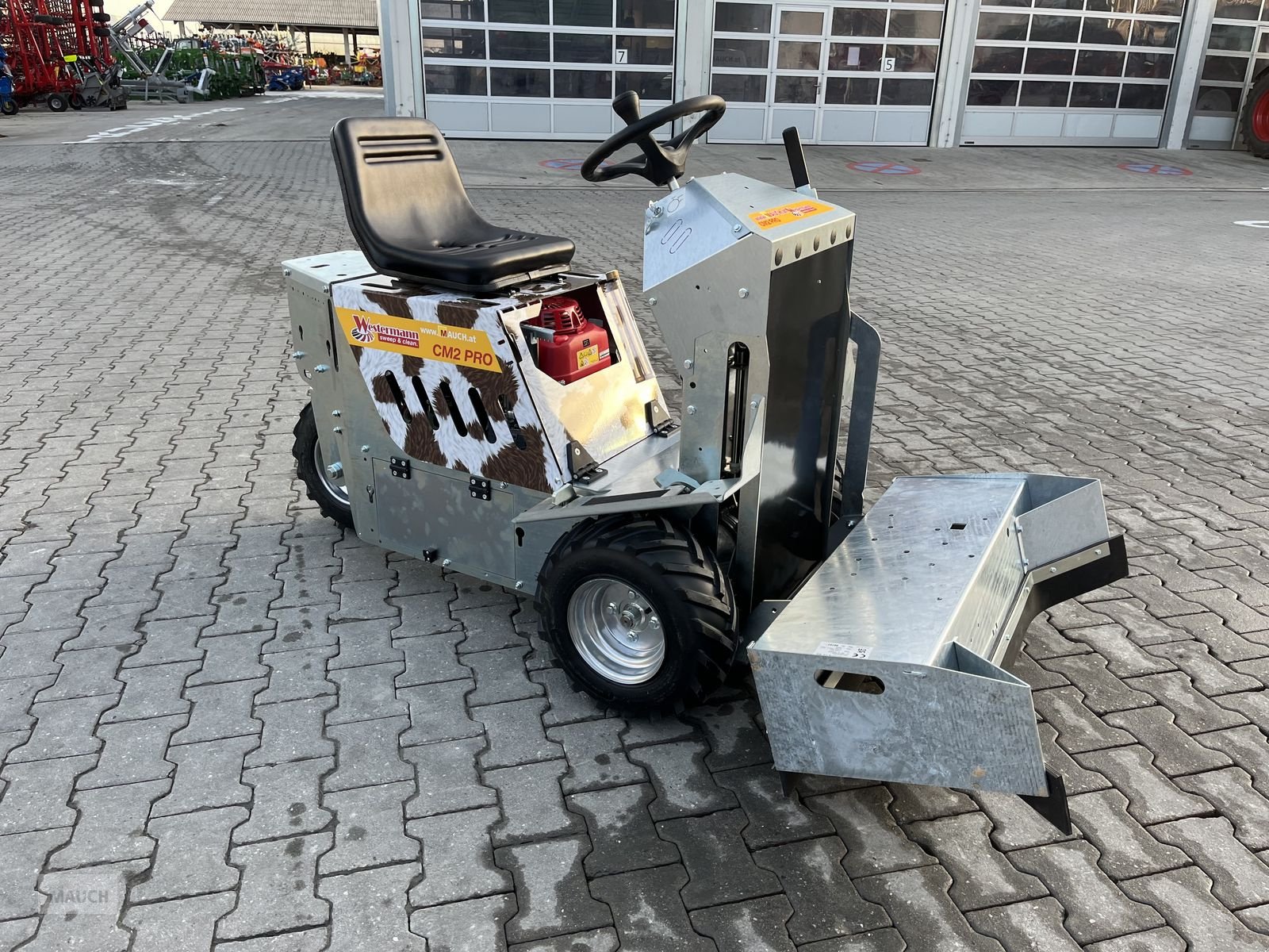 Sonstige Fütterungstechnik des Typs Westermann CM2 Pro Honda GXV390 E-Start mit Spaltenschieber, Neumaschine in Burgkirchen (Bild 11)