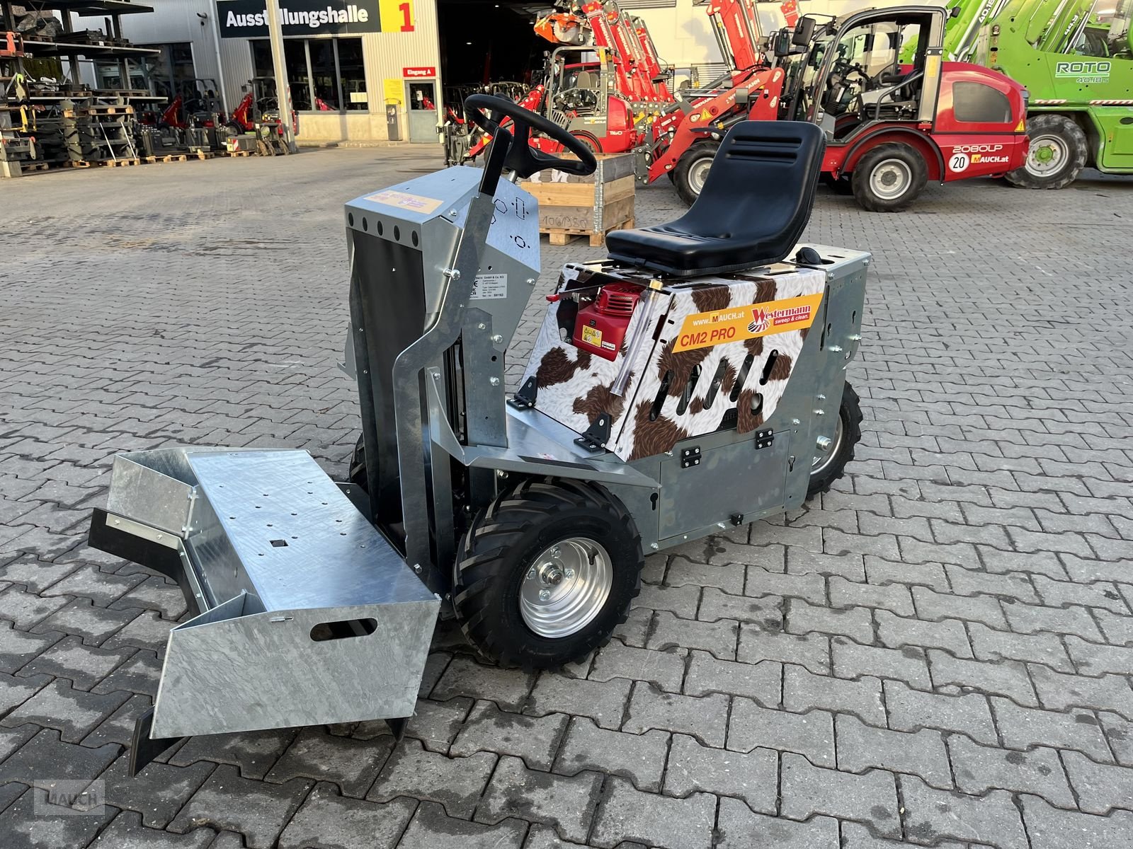 Sonstige Fütterungstechnik des Typs Westermann CM2 Pro Honda GXV390 E-Start mit Spaltenschieber, Neumaschine in Burgkirchen (Bild 16)