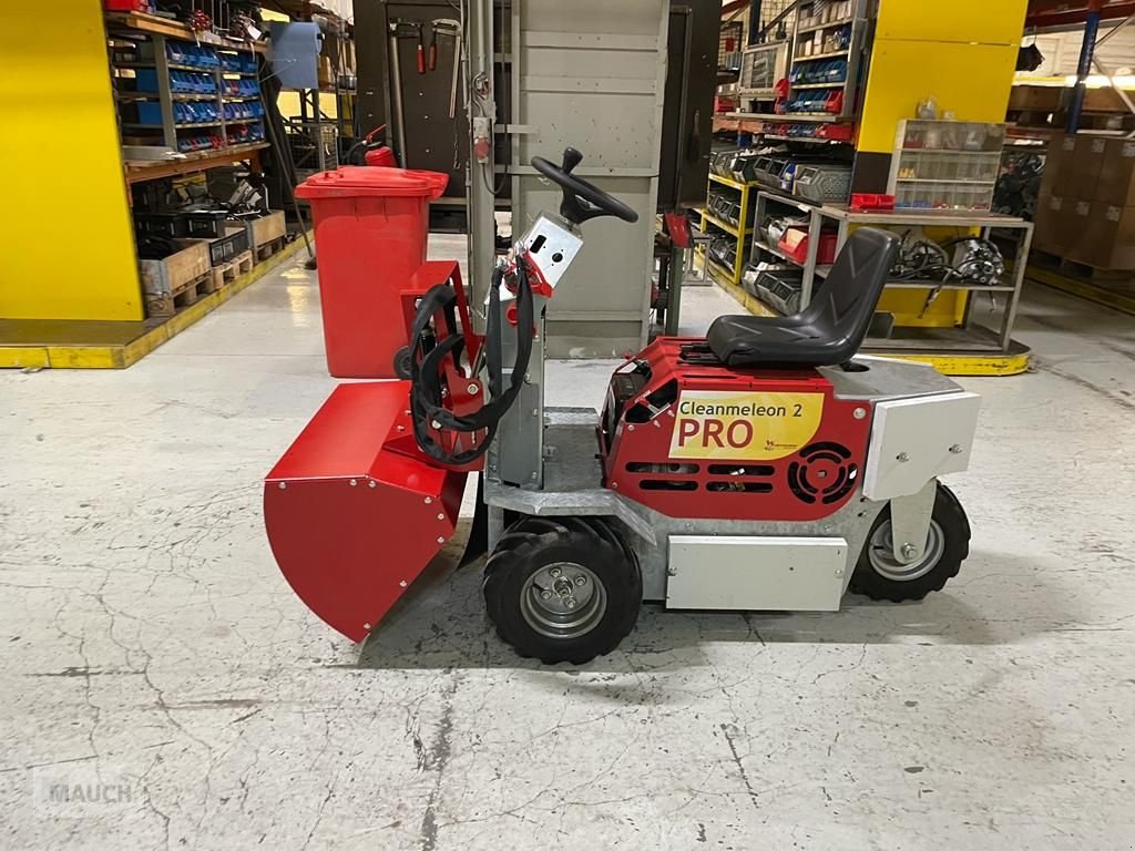 Sonstige Fütterungstechnik des Typs Westermann CM2 Pro Honda Hydraulik E-Start, Neumaschine in Burgkirchen (Bild 21)