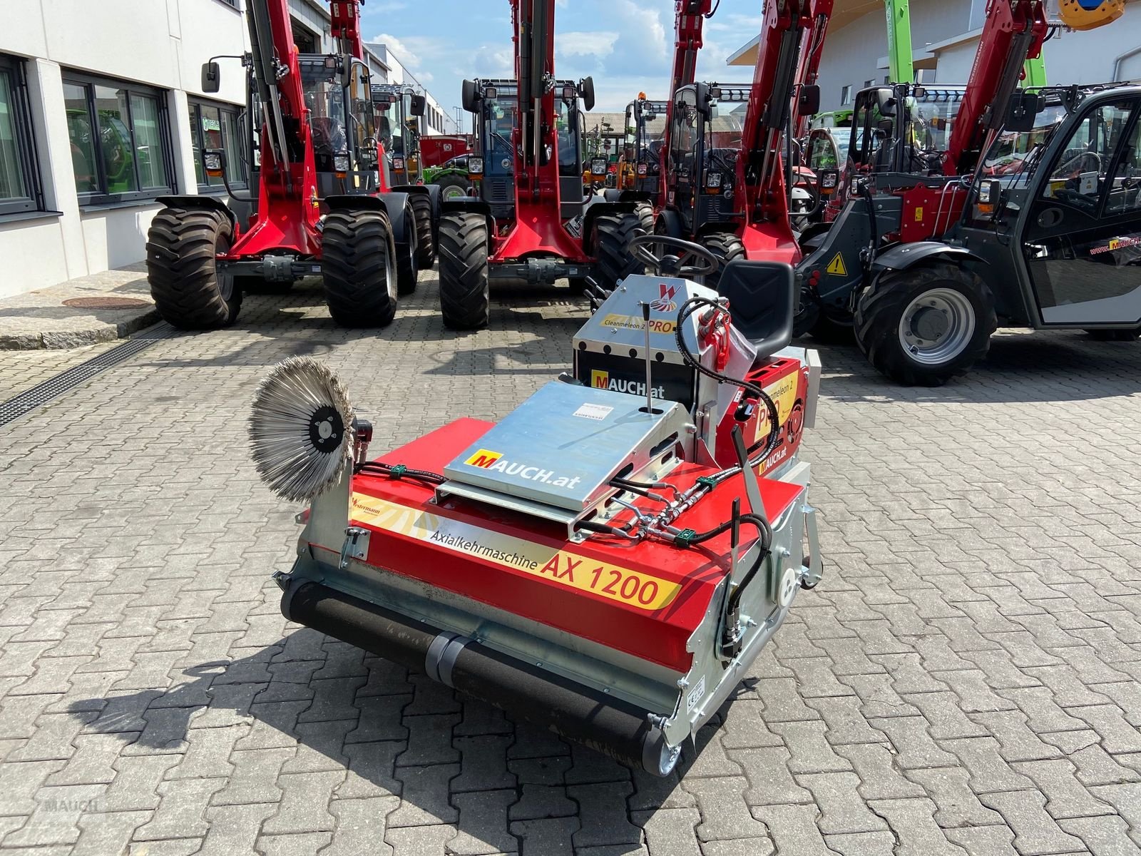 Sonstige Fütterungstechnik des Typs Westermann CM2 Pro Honda Hydraulik E-Start, Neumaschine in Burgkirchen (Bild 25)