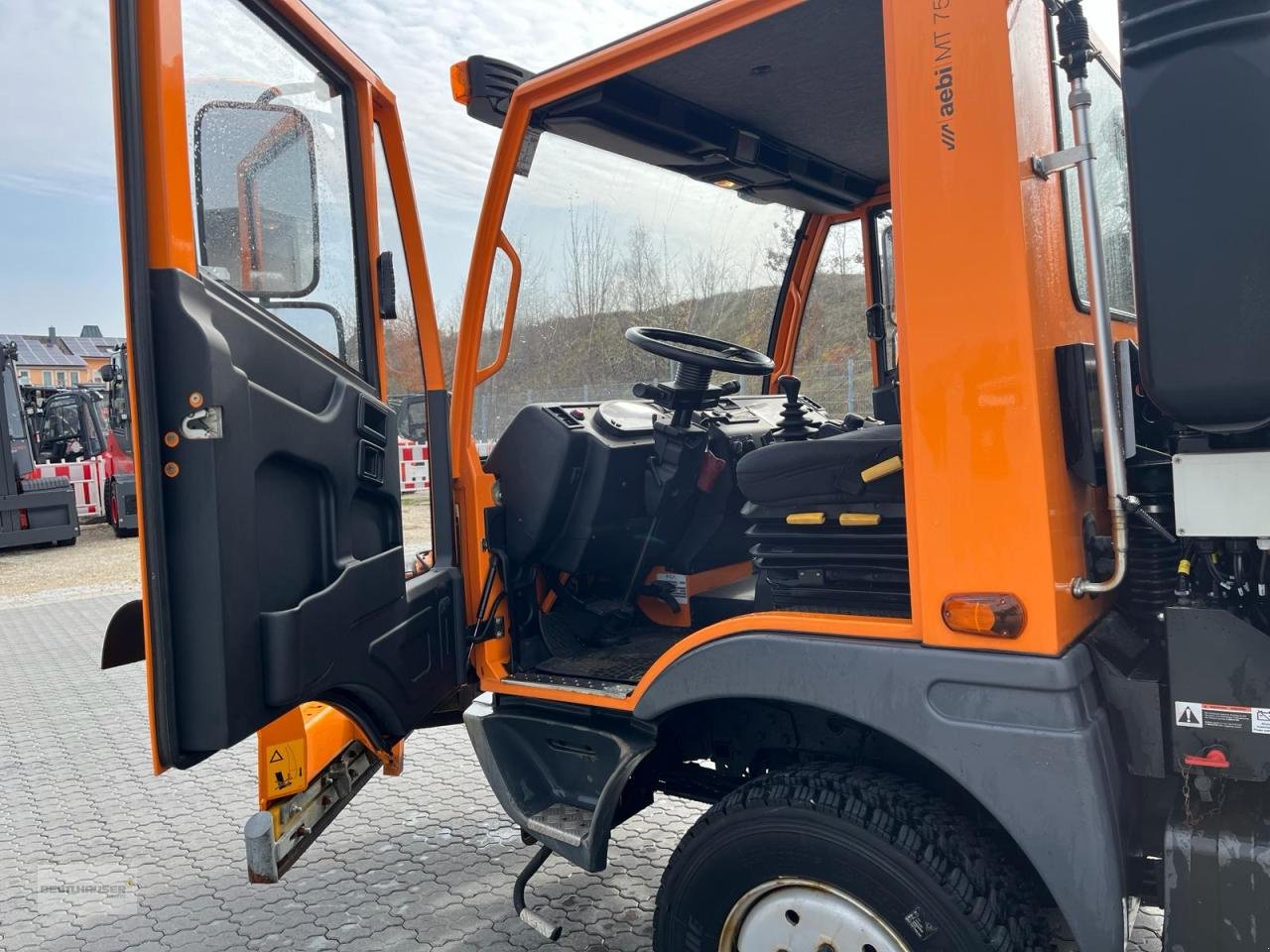 Sonstige Gartentechnik & Kommunaltechnik des Typs Aebi AEBI MT750 Kleinfahrzeug Kleintransporter, Gebrauchtmaschine in Hagelstadt (Bild 14)