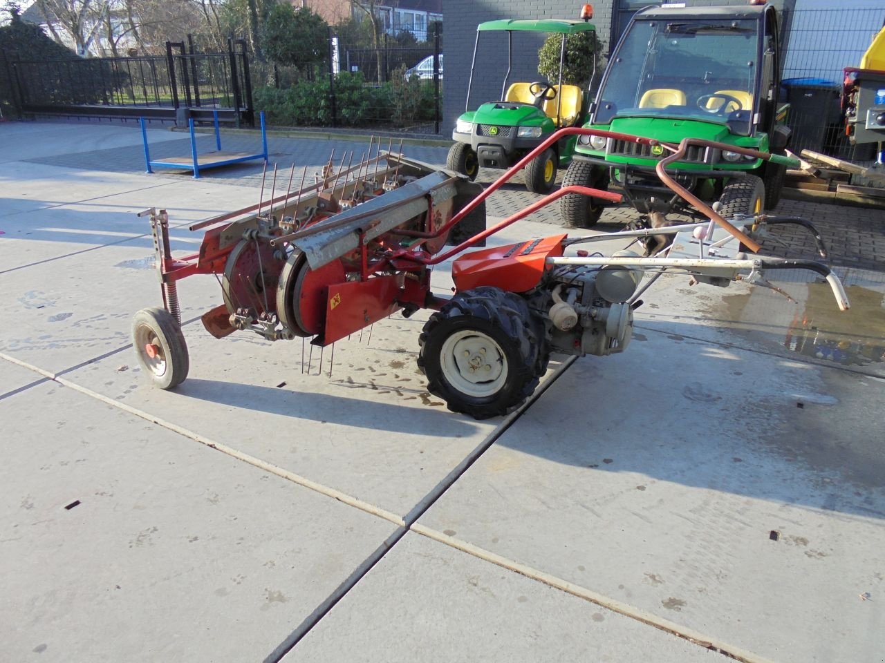 Sonstige Gartentechnik & Kommunaltechnik Türe ait Bucher rekord, Gebrauchtmaschine içinde Hedel (resim 2)