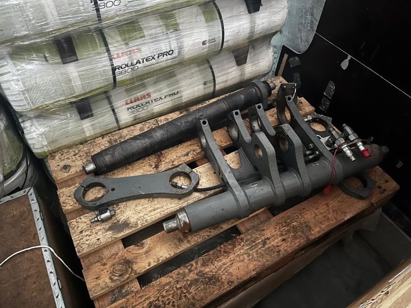 Sonstige Gartentechnik & Kommunaltechnik of the type CLAAS WERKZEUGTRÄGER TPZ, HYD, Neumaschine in Arnstorf (Picture 1)