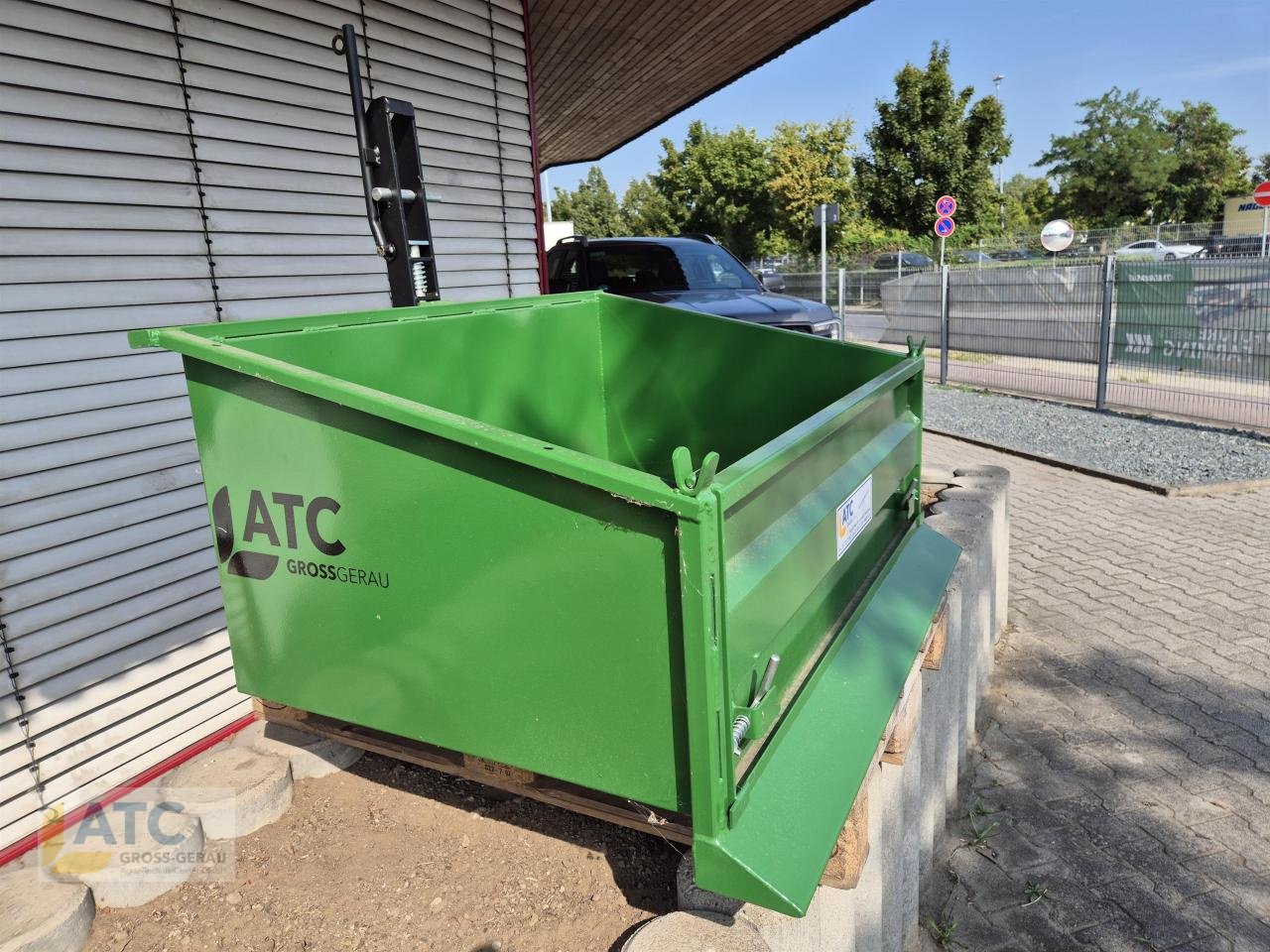 Sonstige Gartentechnik & Kommunaltechnik от тип Düvelsdorf Heckcontainer 120 3520020, Neumaschine в Groß-Gerau (Снимка 1)
