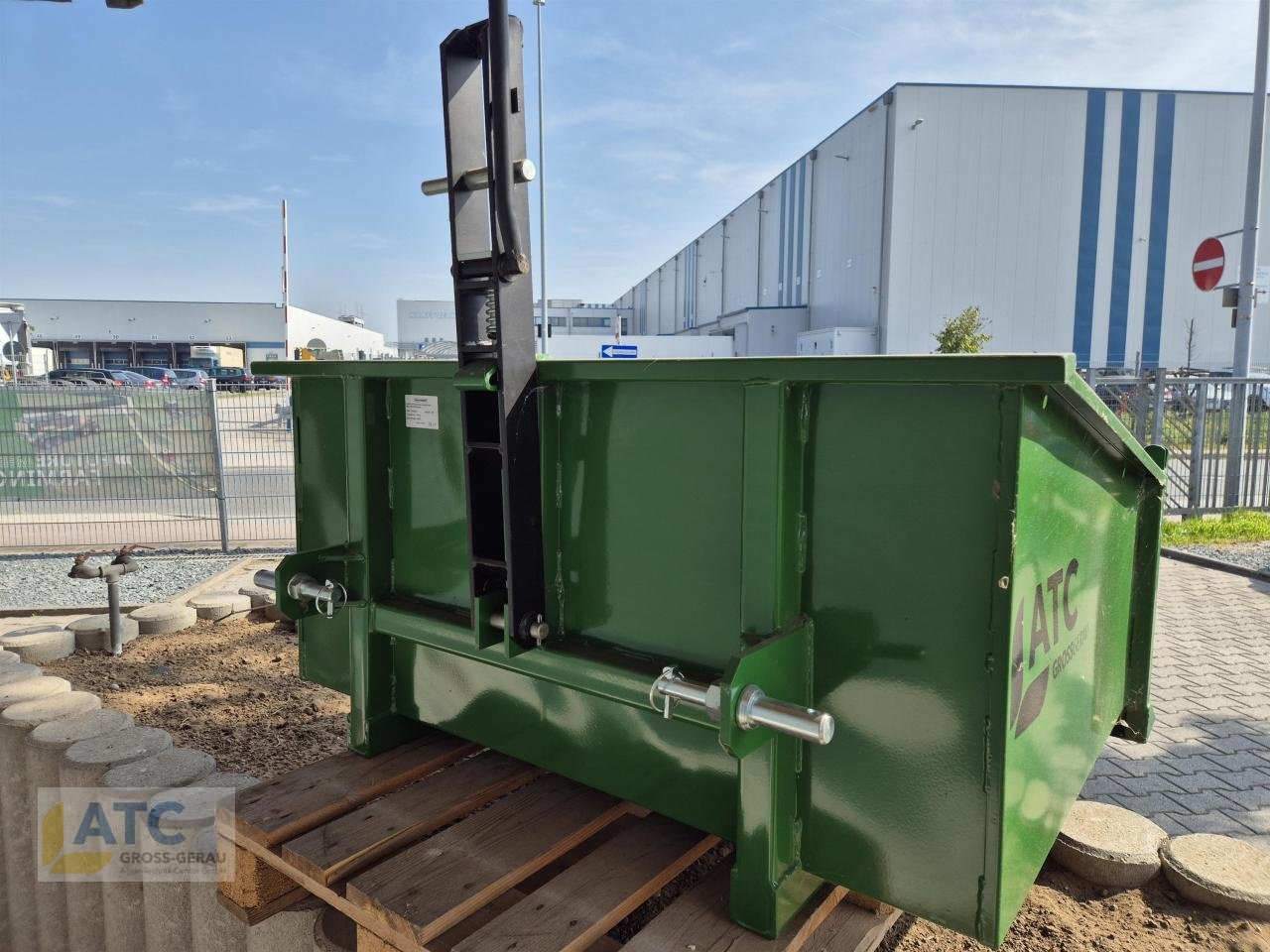 Sonstige Gartentechnik & Kommunaltechnik от тип Düvelsdorf Heckcontainer 120 3520020, Neumaschine в Groß-Gerau (Снимка 2)