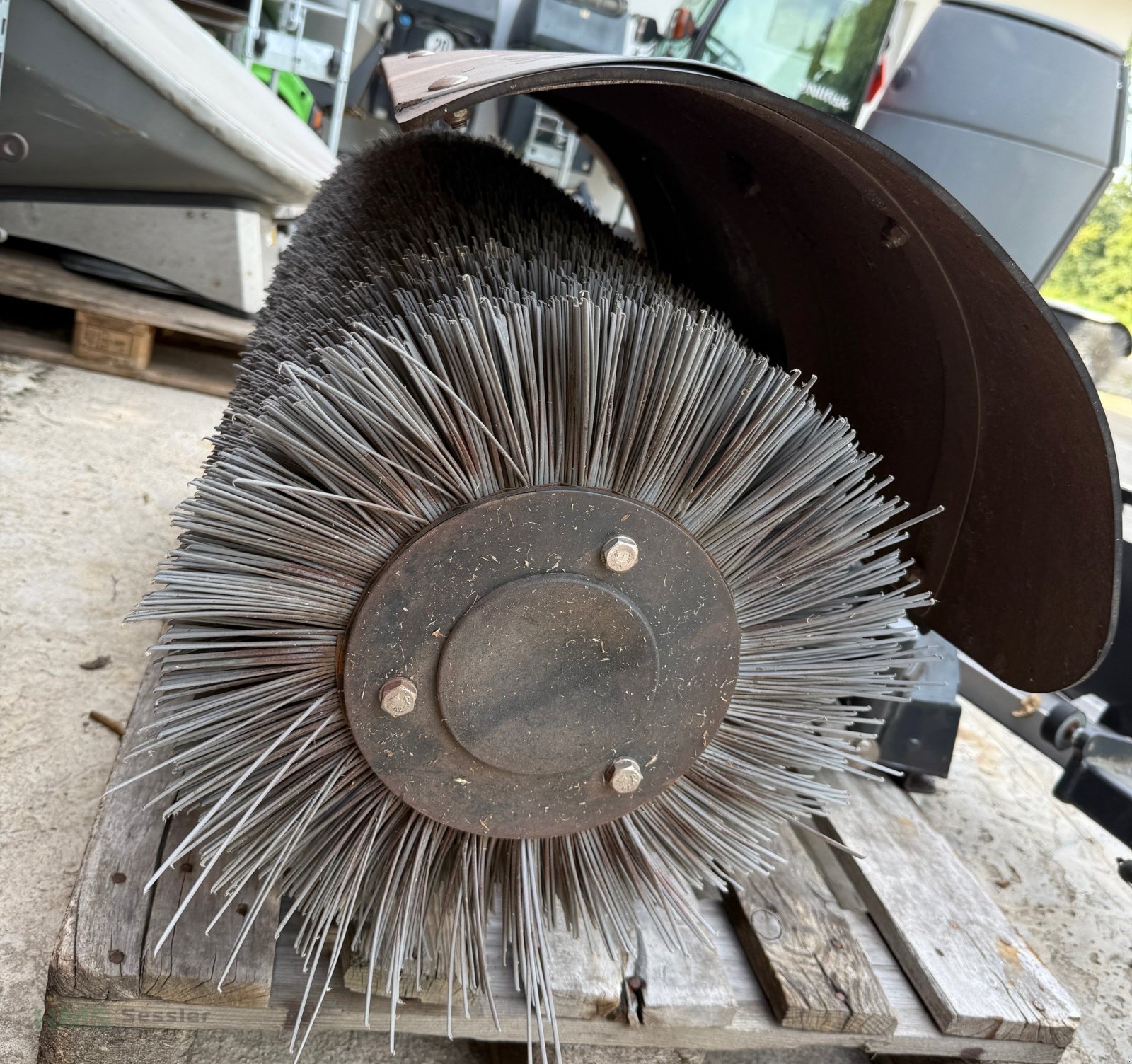 Sonstige Gartentechnik & Kommunaltechnik типа Egholm Frontkehrmaschine, Gebrauchtmaschine в Weidenbach (Фотография 4)