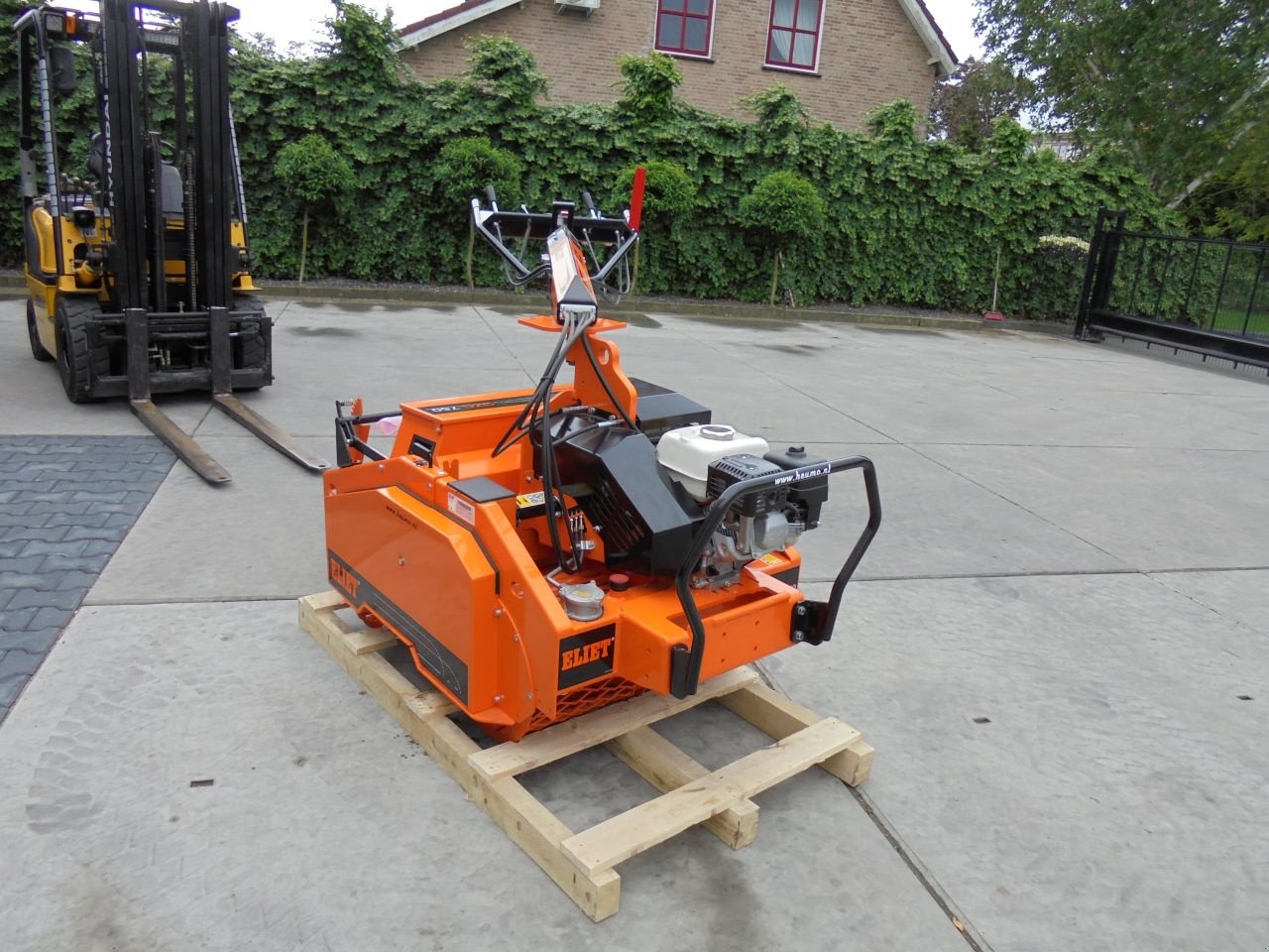 Sonstige Gartentechnik & Kommunaltechnik typu Eliet gzc 750 /gzc 1000, Neumaschine v Hedel (Obrázek 2)