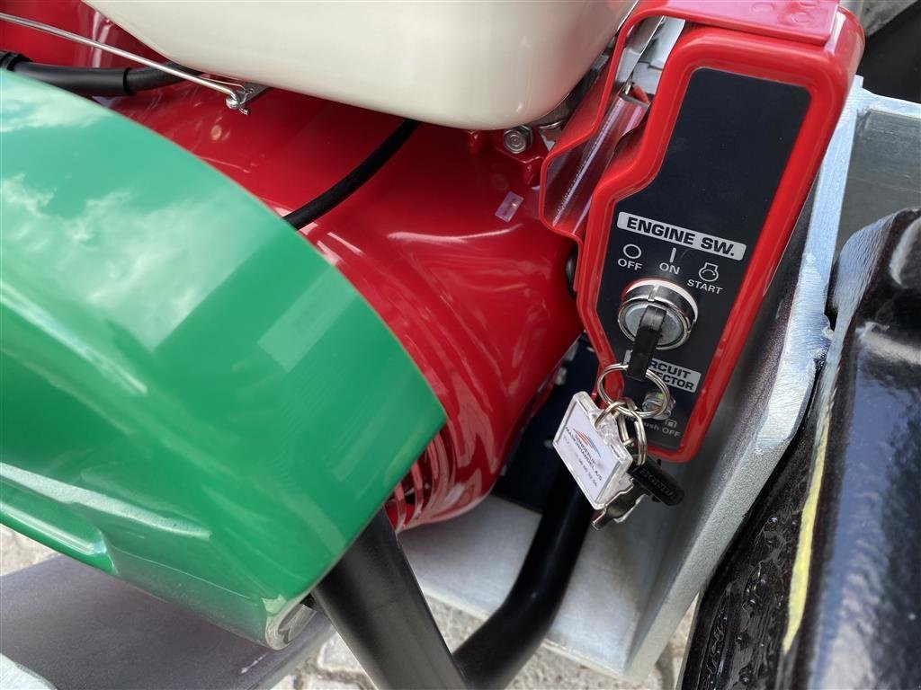 Sonstige Gartentechnik & Kommunaltechnik des Typs Ferrari 340 med valgfri udstyr, Gebrauchtmaschine in Rønnede (Bild 8)