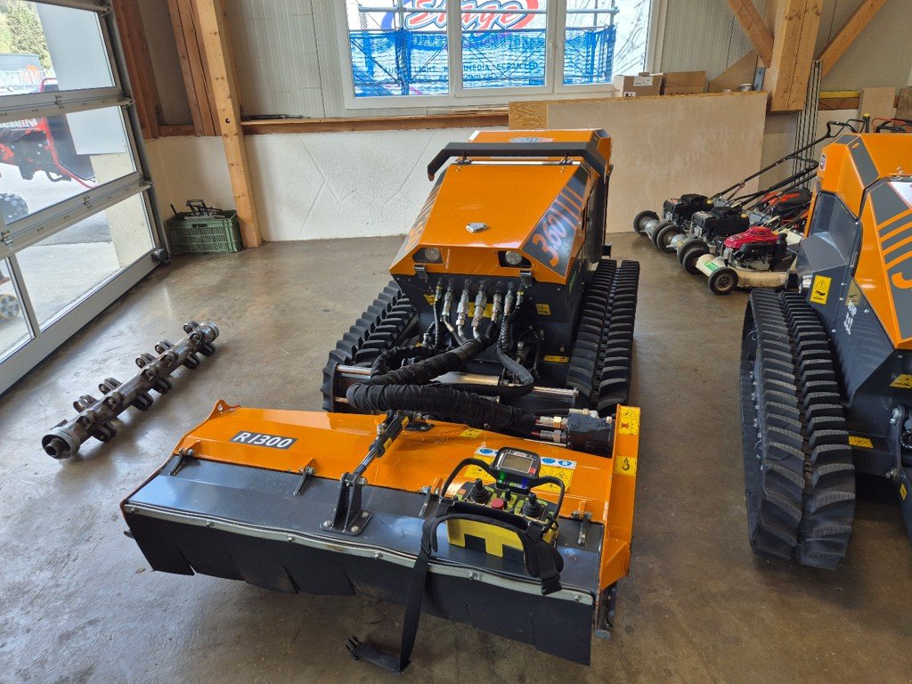 Sonstige Gartentechnik & Kommunaltechnik des Typs Ferri Icut3.60, Neumaschine in Lucens (Bild 6)