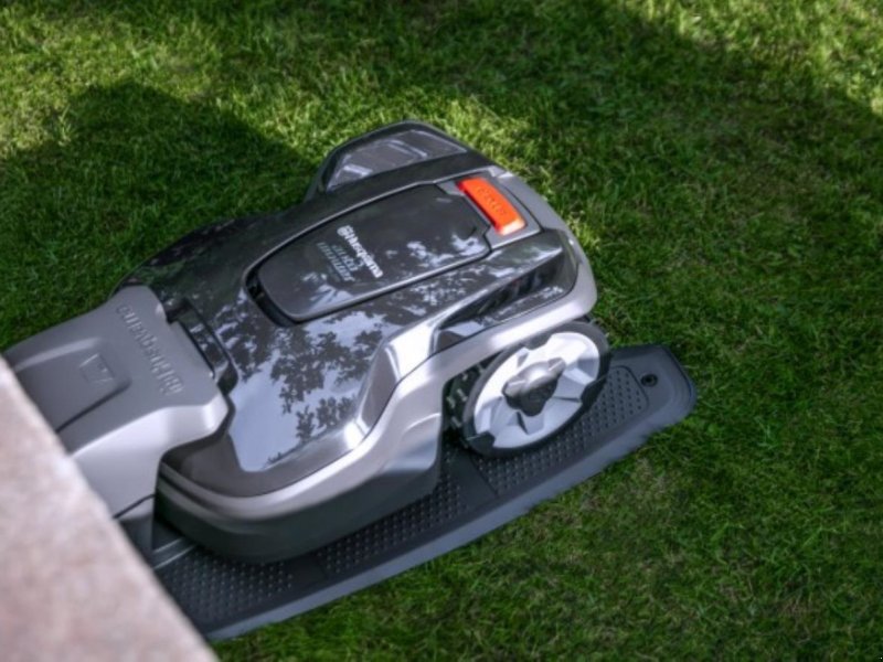 Sonstige Gartentechnik & Kommunaltechnik tipa Husqvarna AM305, Gebrauchtmaschine u Hadsten (Slika 1)
