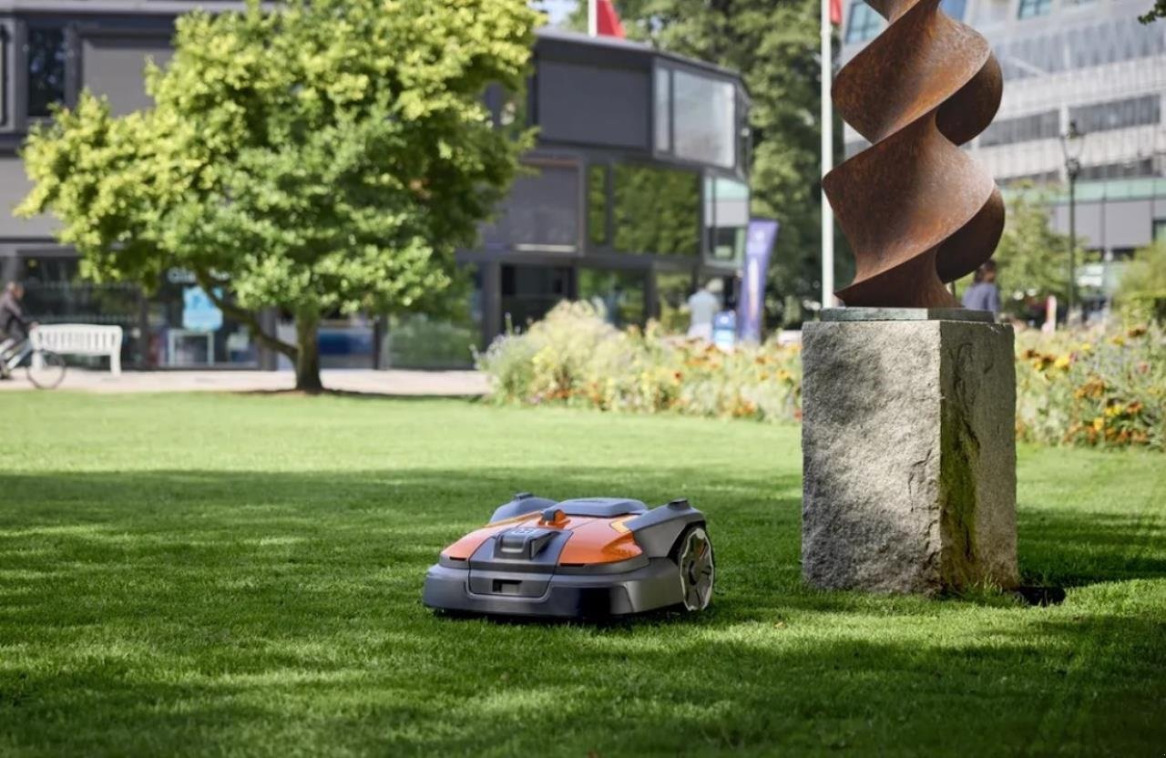 Sonstige Gartentechnik & Kommunaltechnik typu Husqvarna AM560EPOS, Gebrauchtmaschine v Hadsten (Obrázek 2)