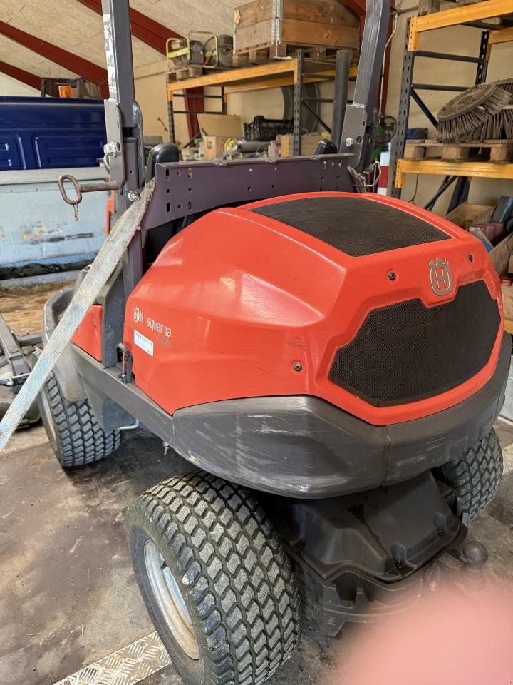 Sonstige Gartentechnik & Kommunaltechnik typu Husqvarna P525D, Gebrauchtmaschine v Hadsten (Obrázek 2)