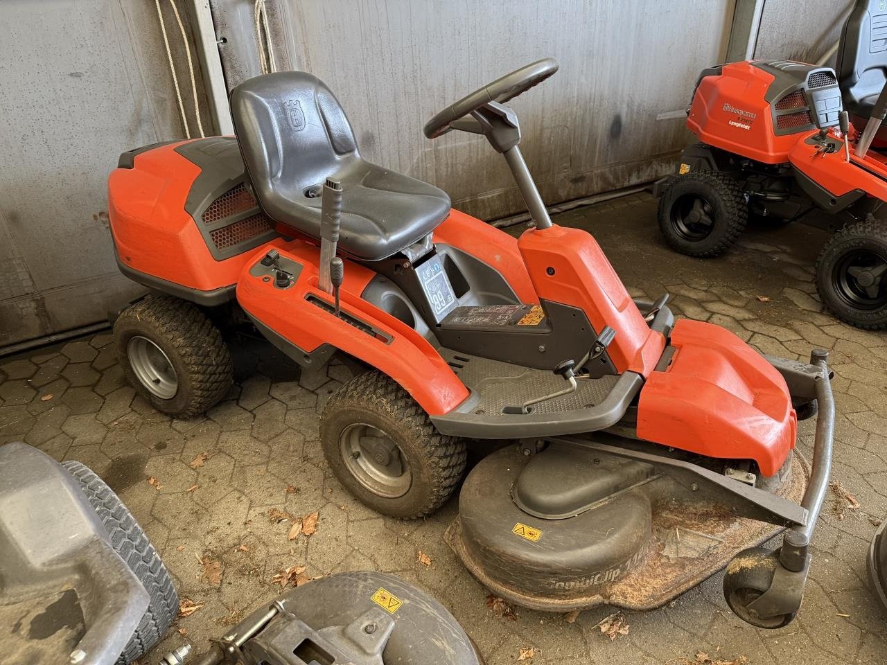 Sonstige Gartentechnik & Kommunaltechnik typu Husqvarna R318, Gebrauchtmaschine v Hadsten (Obrázek 1)