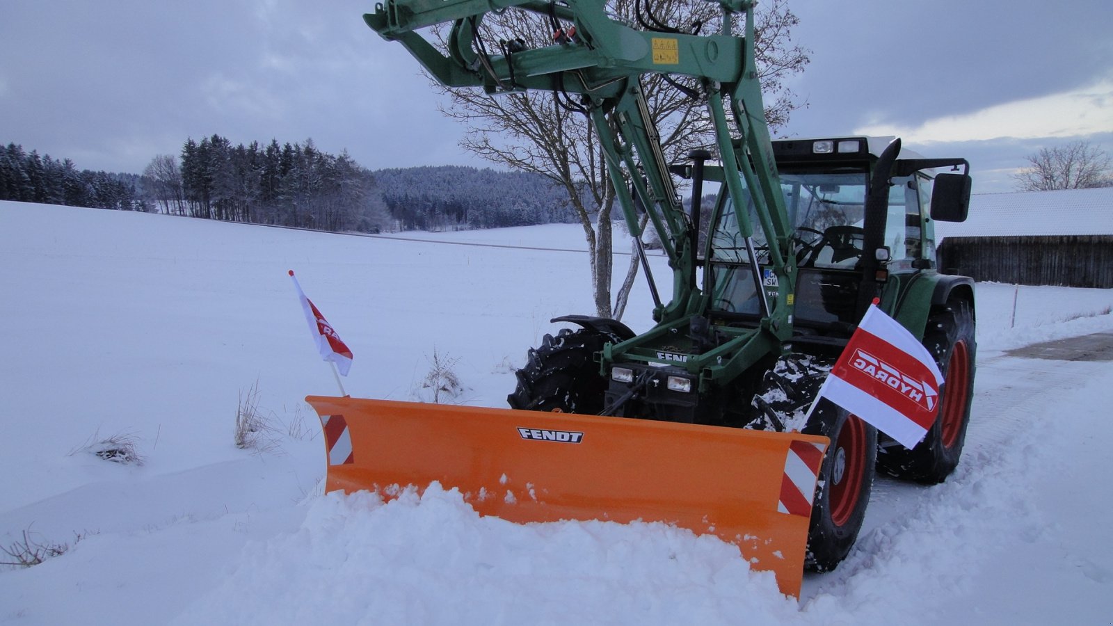 Sonstige Gartentechnik & Kommunaltechnik des Typs Hydrac Uni 250, Gebrauchtmaschine in Michelsneukirchen (Bild 1)